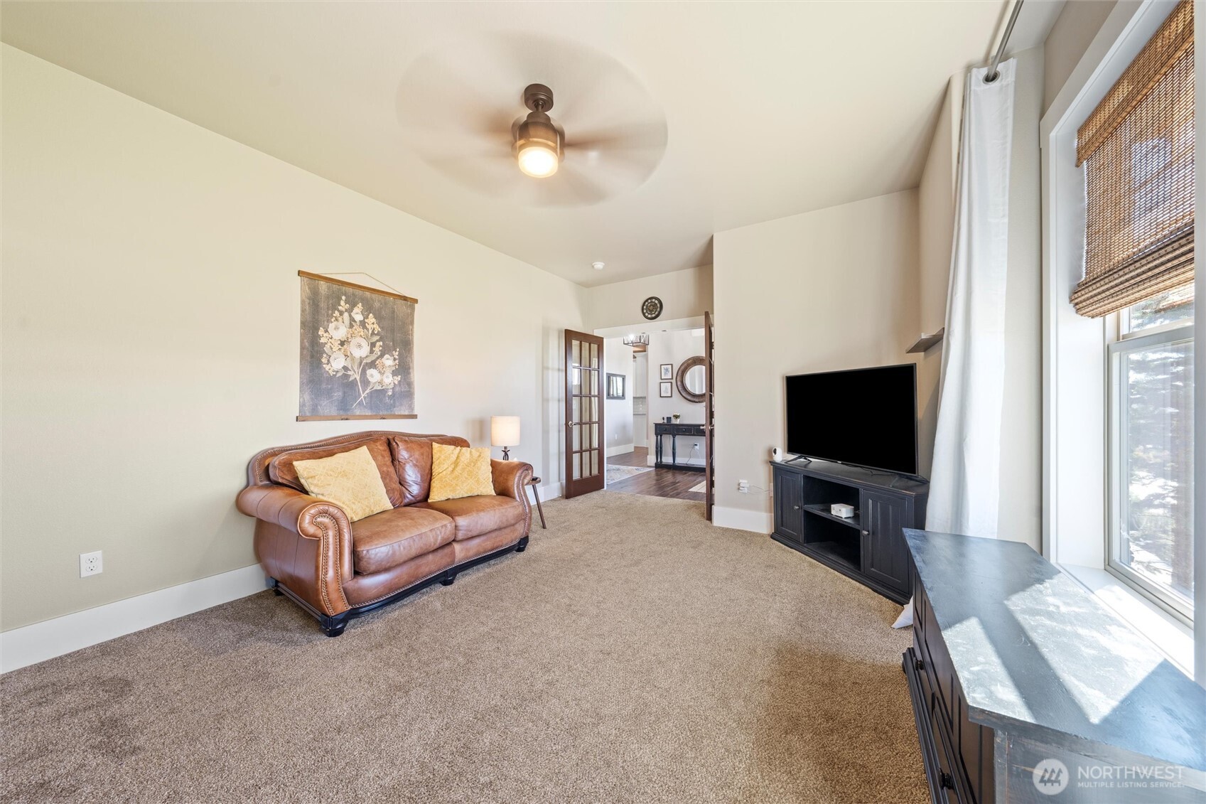 Moses Lake, Washington, 98837, United States, 3 Bedrooms Bedrooms, ,2 BathroomsBathrooms,Residential,For Sale,2002920