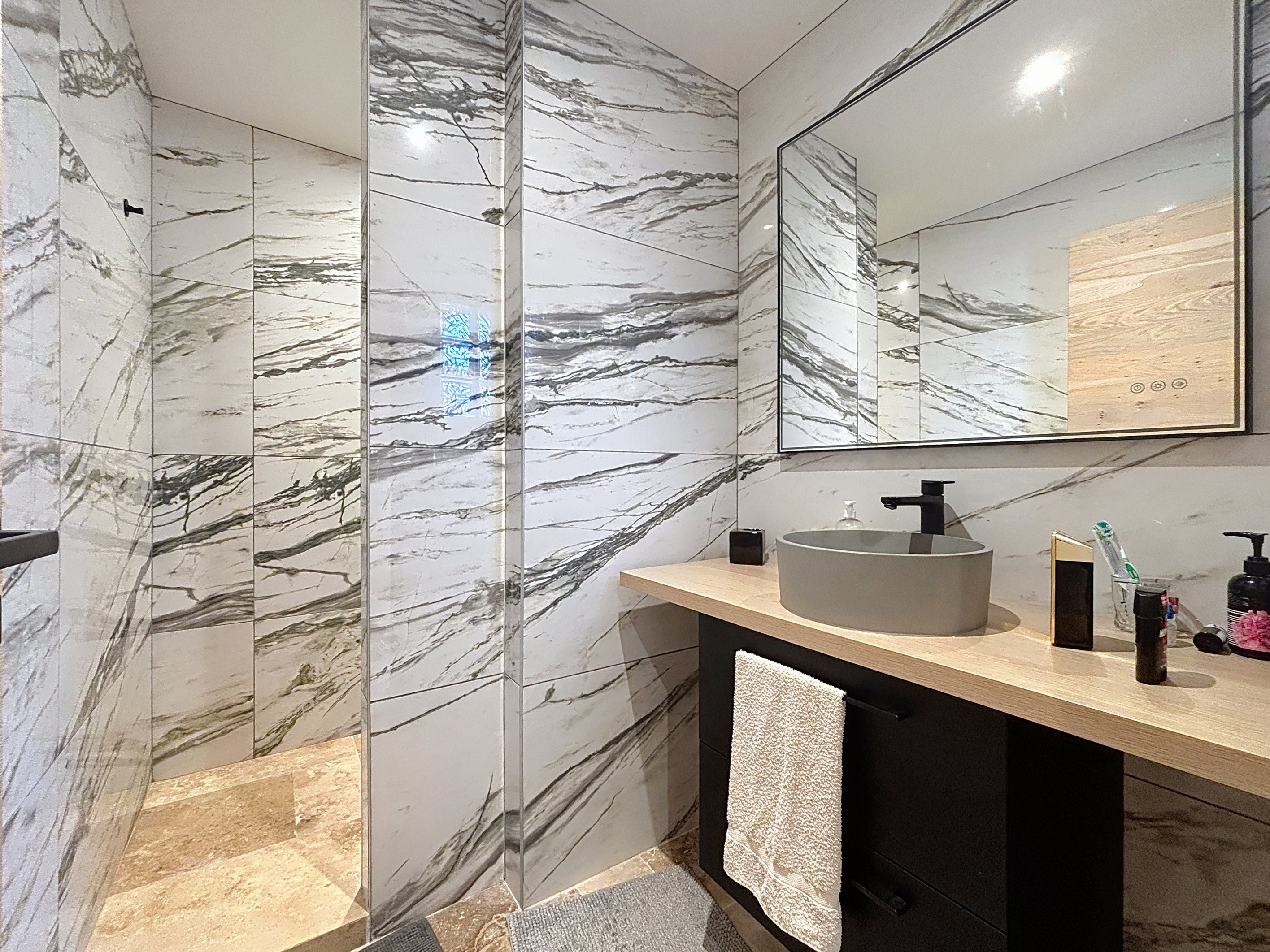  Sublime renovated contemporary house - 物件實景