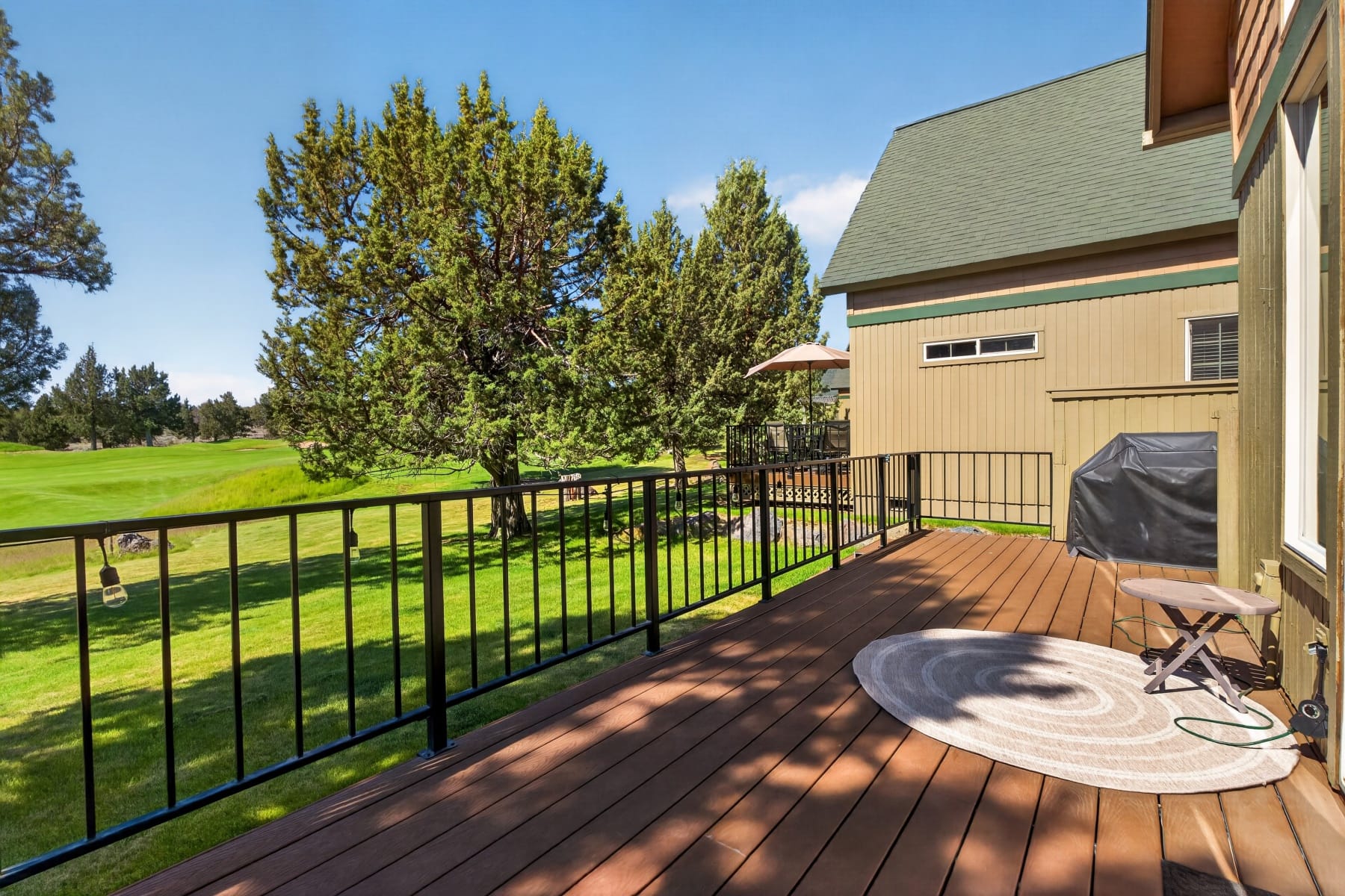  8778 Cliff Swallow Drive Redmond, OR 97756 - 物件實景