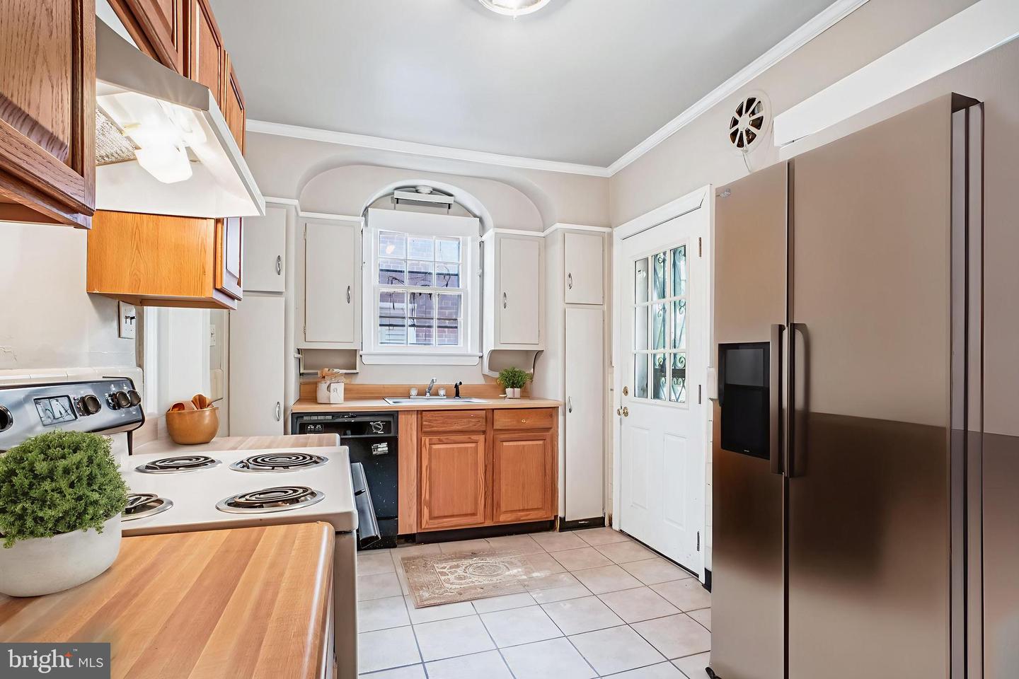 Washington, District of Columbia, 20017, United States, 3 Bedrooms Bedrooms, ,3 BathroomsBathrooms,Residential,For Sale,1966689