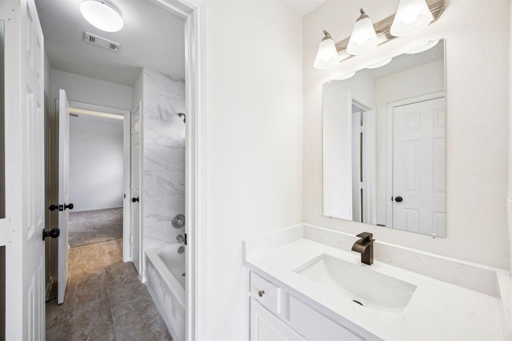 Plano, Texas, 75074, United States, 5 Bedrooms Bedrooms, ,4 BathroomsBathrooms,Residential,For Sale,1956892