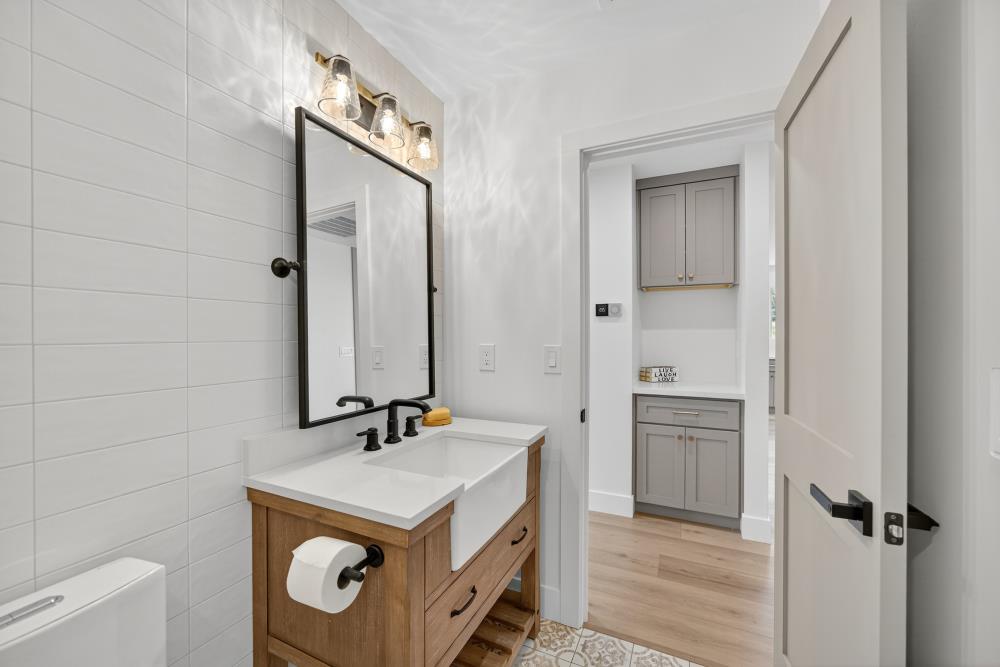 Shingle Springs, California, 95682, United States, 3 Bedrooms Bedrooms, ,2 BathroomsBathrooms,Residential,For Sale,1997348