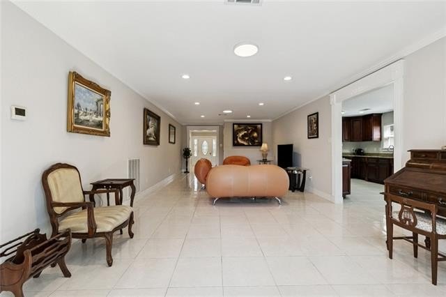 New Orleans, Louisiana, 70122, United States, 5 Bedrooms Bedrooms, ,3 BathroomsBathrooms,Residential,For Sale,1980126