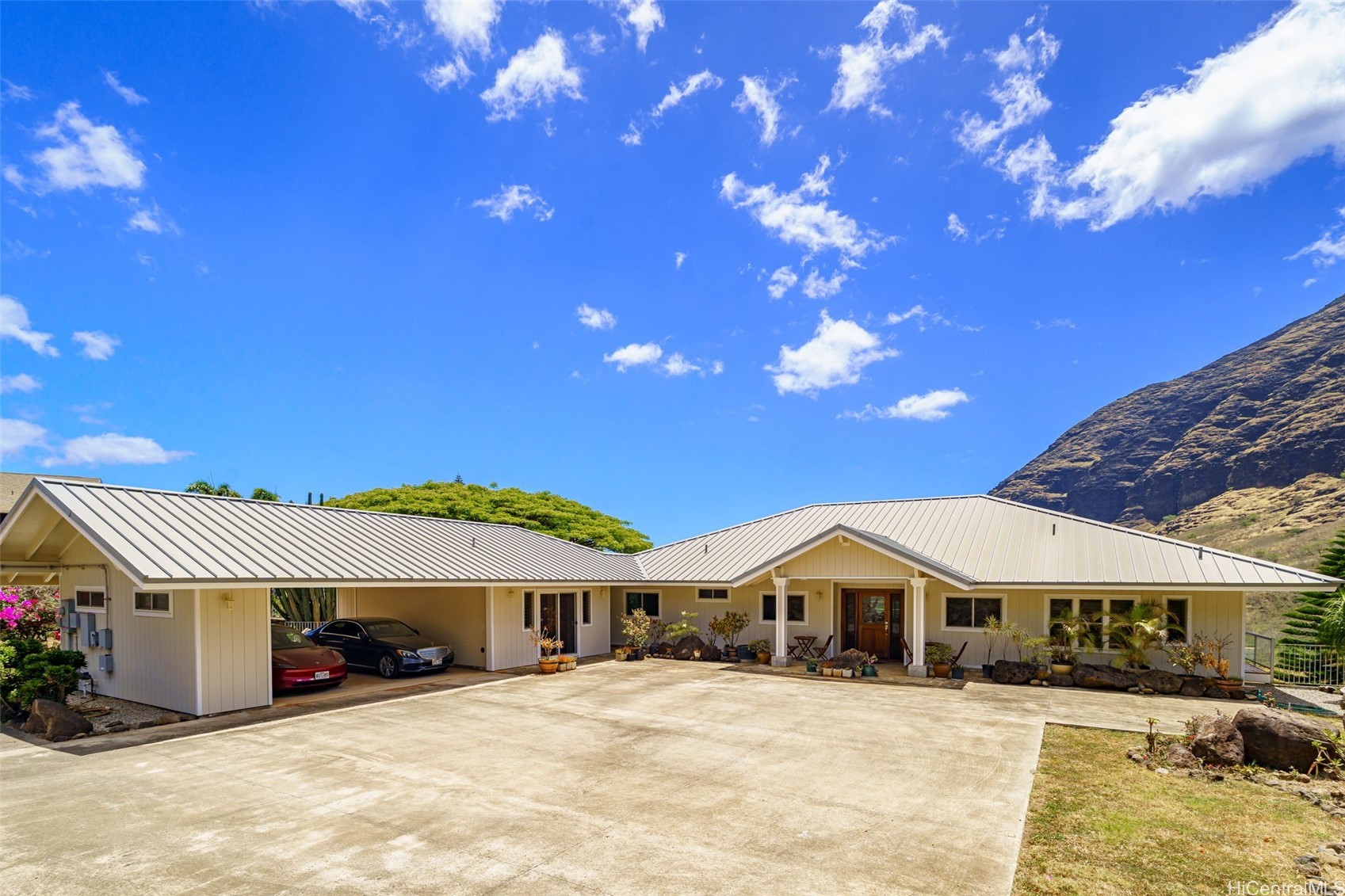 Waianae, Hawaii, 96792, United States, 4 Bedrooms Bedrooms, ,3 BathroomsBathrooms,Residential,For Sale,1895426