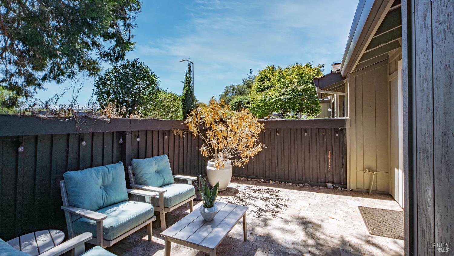 Napa, California, 94559, United States, 3 Bedrooms Bedrooms, ,2 BathroomsBathrooms,Residential,For Sale,1911300