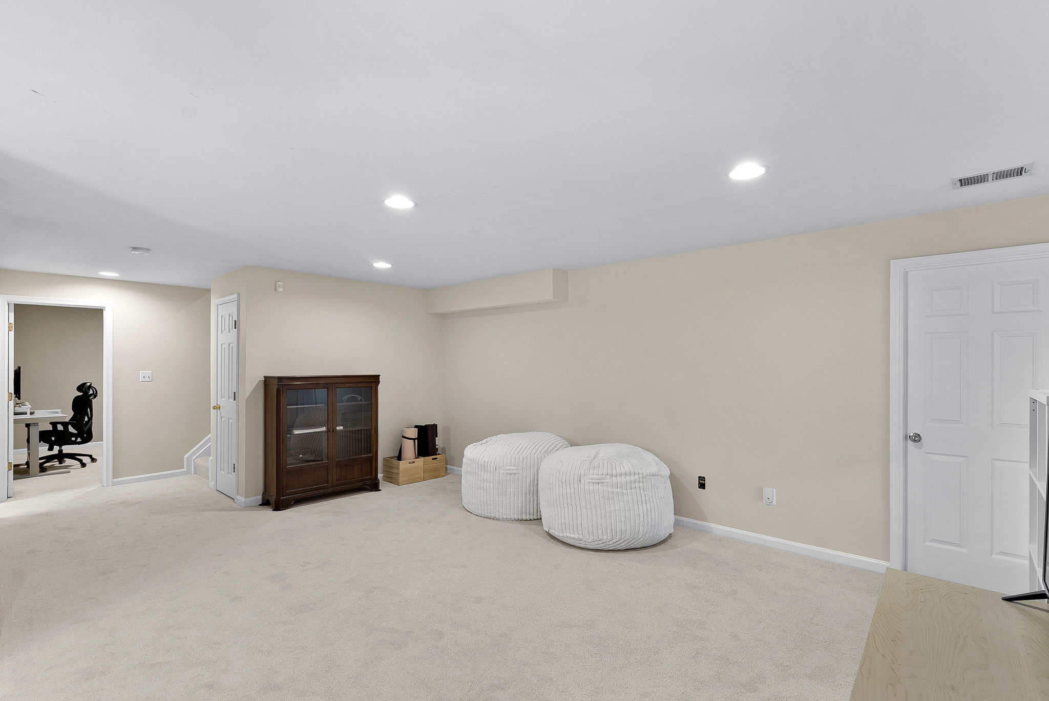  348 Ebaugh Drive SE, Leesburg, VA, 20175 - 物件實景
