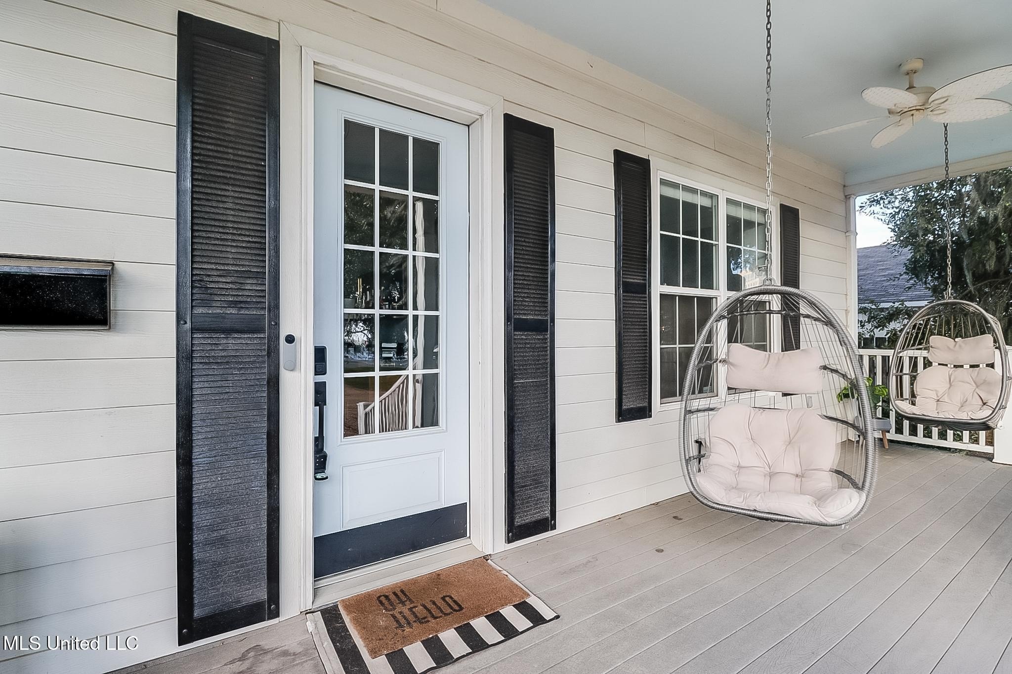 Biloxi, Mississippi, 39530, United States, 3 Bedrooms Bedrooms, ,3 BathroomsBathrooms,Residential,For Sale,1977362