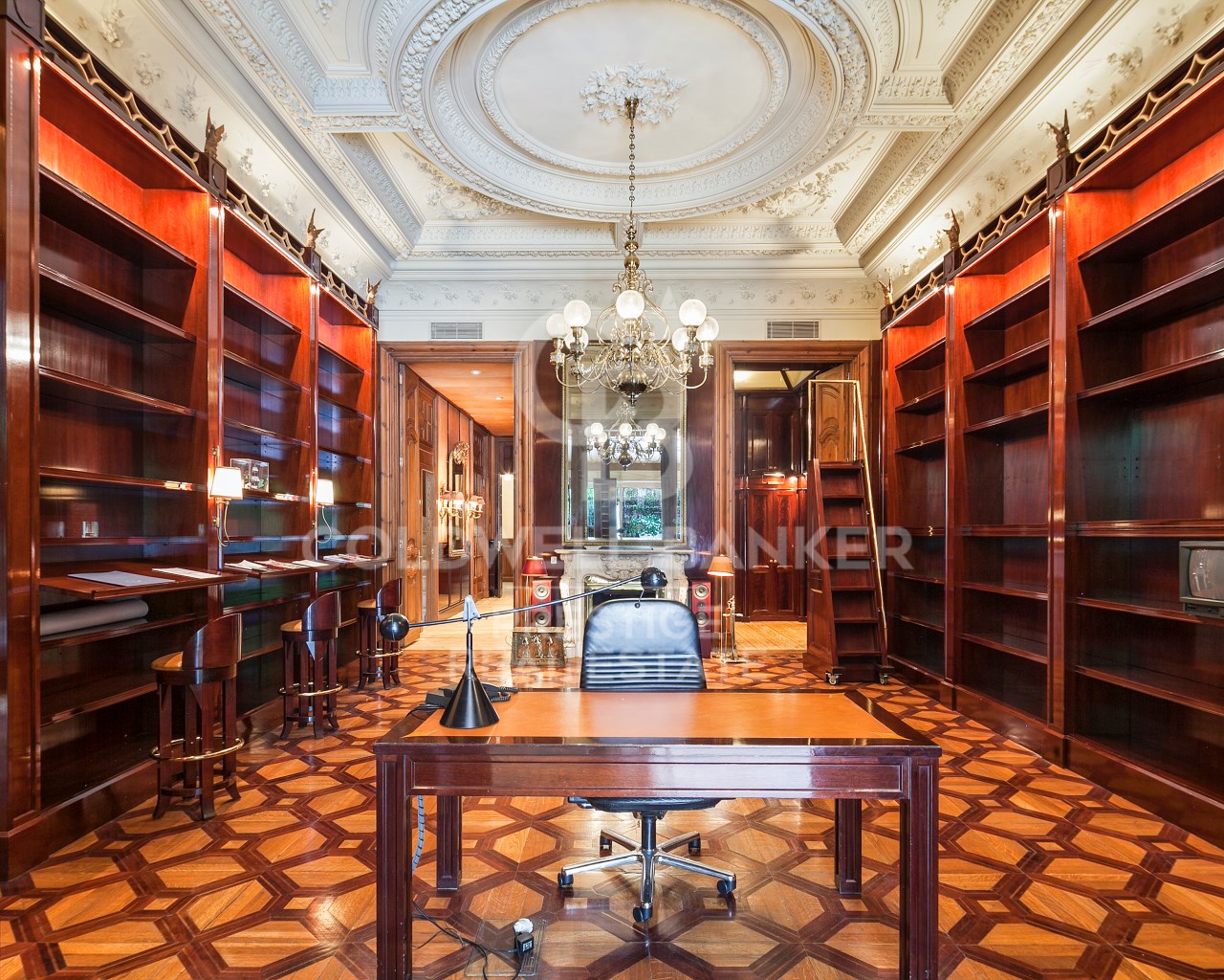 Barcelona, Barcelona, Eixample, La Dreta de l'Eix, Barcelona, Catalonia, ES, 5 Bedrooms Bedrooms, ,5 BathroomsBathrooms,Residential,For Sale,Barcelona, Barcelona, Eixample, La Dreta de l'Eix,1609183