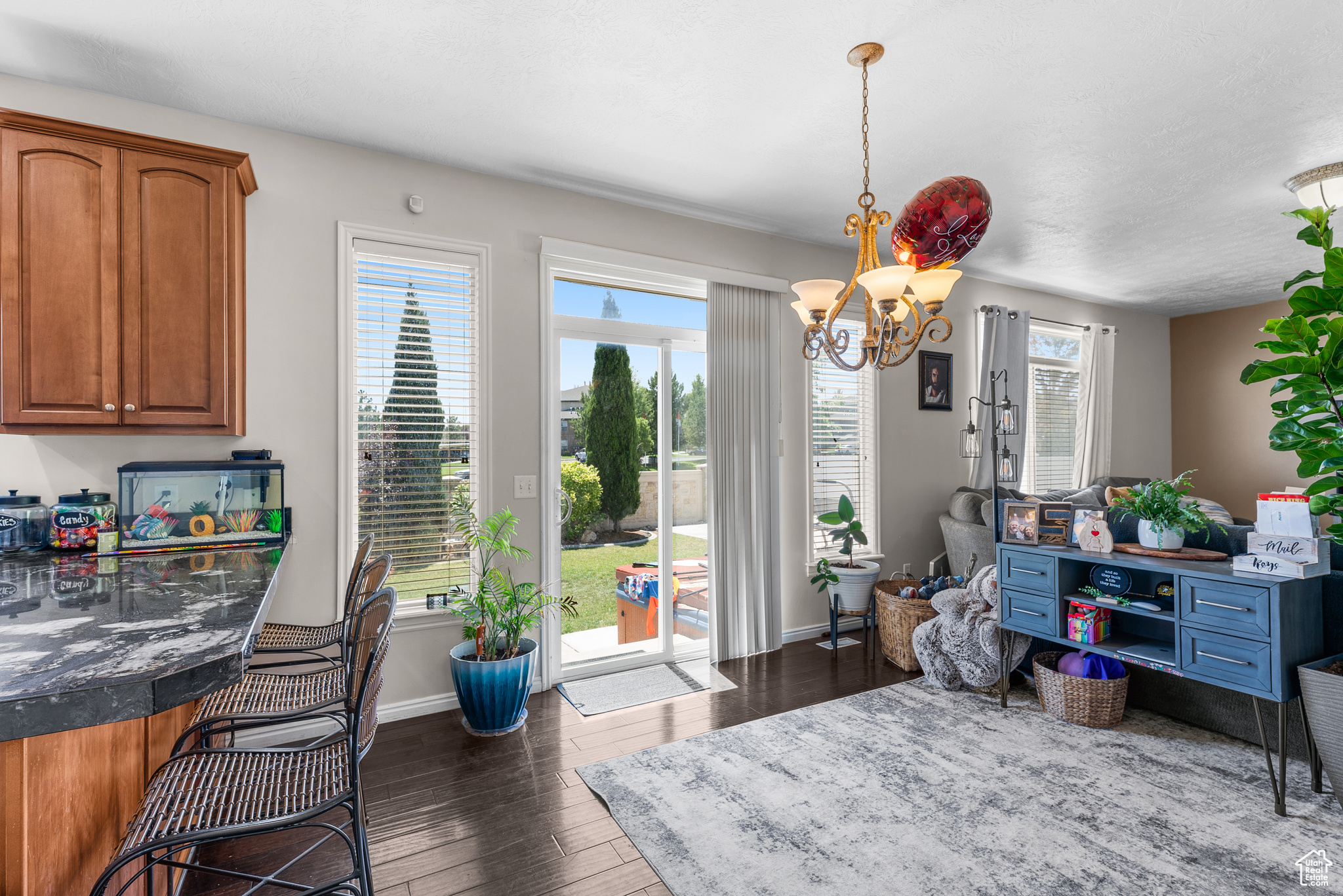 West Jordan, Utah, 84081, United States, 4 Bedrooms Bedrooms, ,3 BathroomsBathrooms,Residential,For Sale,1885459
