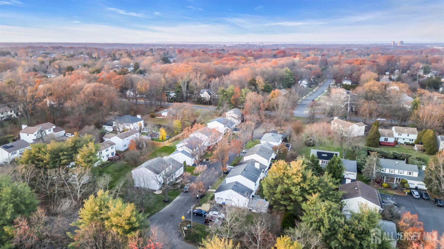 East Brunswick, New Jersey, 08816, United States, 3 Bedrooms Bedrooms, ,3 BathroomsBathrooms,Residential,For Sale,2001983