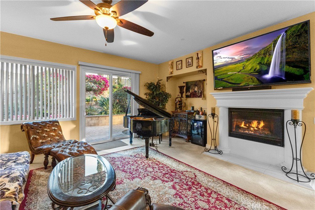 Highland, California, 92346, United States, 5 Bedrooms Bedrooms, ,5 BathroomsBathrooms,Residential,For Sale,1982875