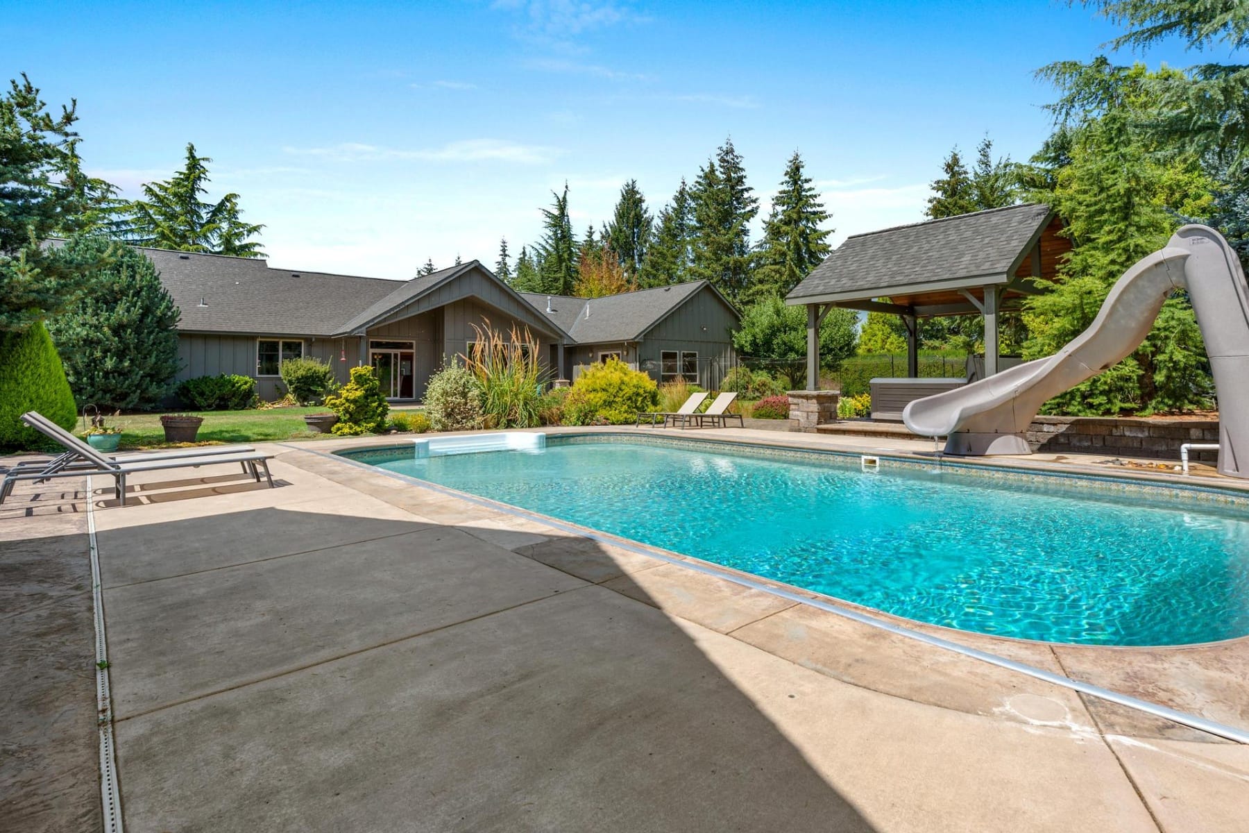  27200 S BARLOW RD Canby, OR 97013 - 物件實景
