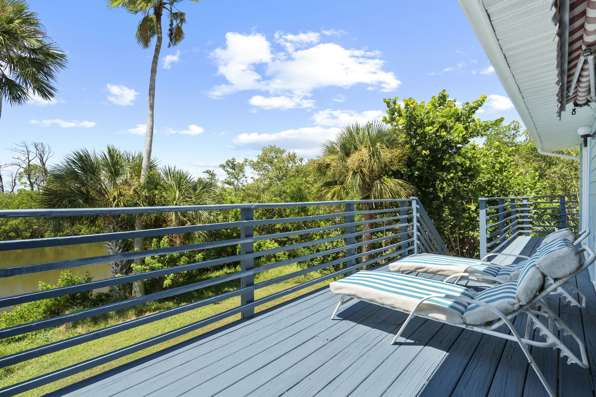 Tarpon Springs, Florida, 34689, United States, 3 Bedrooms Bedrooms, ,2 BathroomsBathrooms,Residential,For Sale,1976239