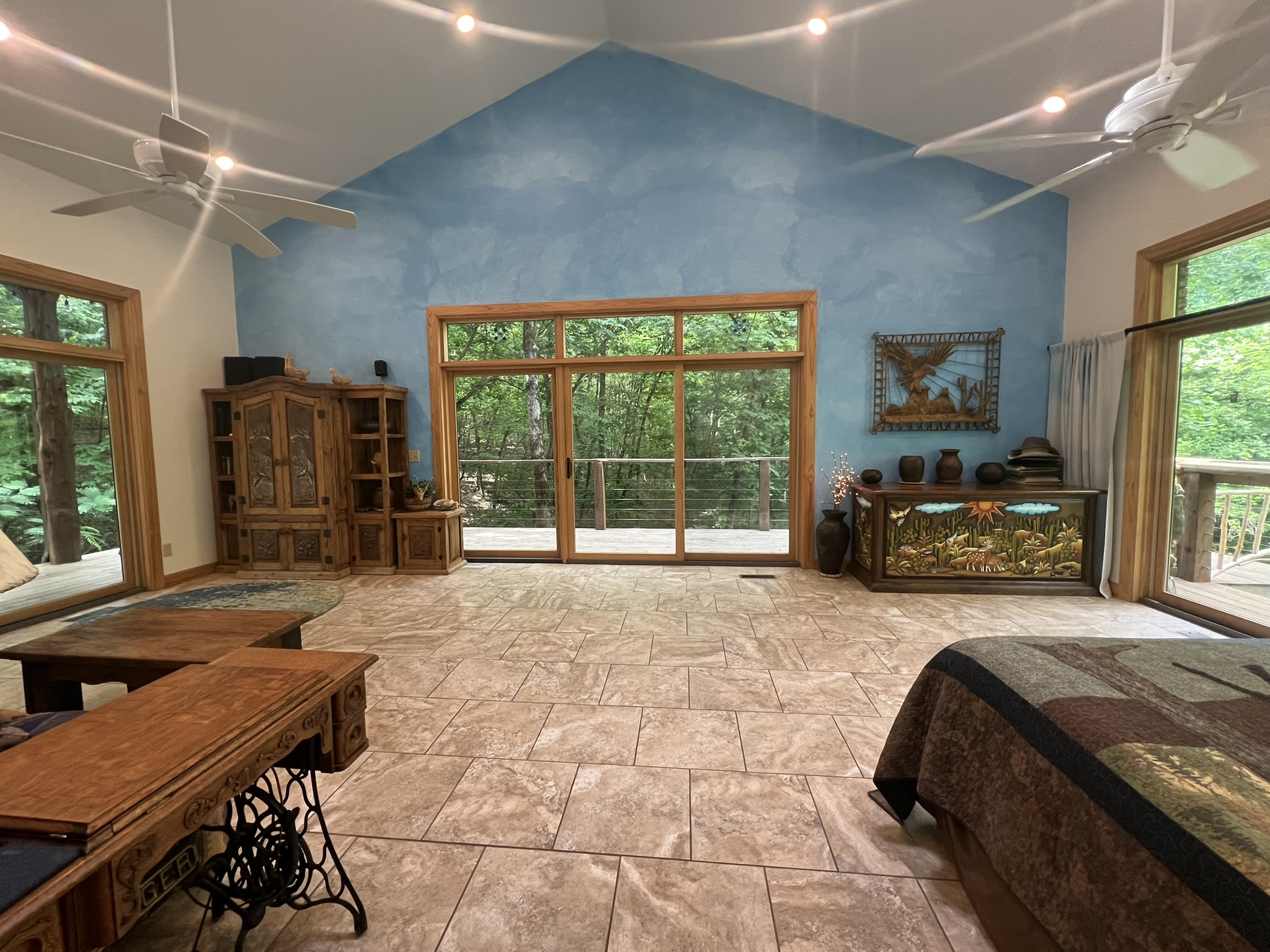 Mena, Arkansas, 71953, United States, 3 Bedrooms Bedrooms, ,3 BathroomsBathrooms,Residential,For Sale,1979119