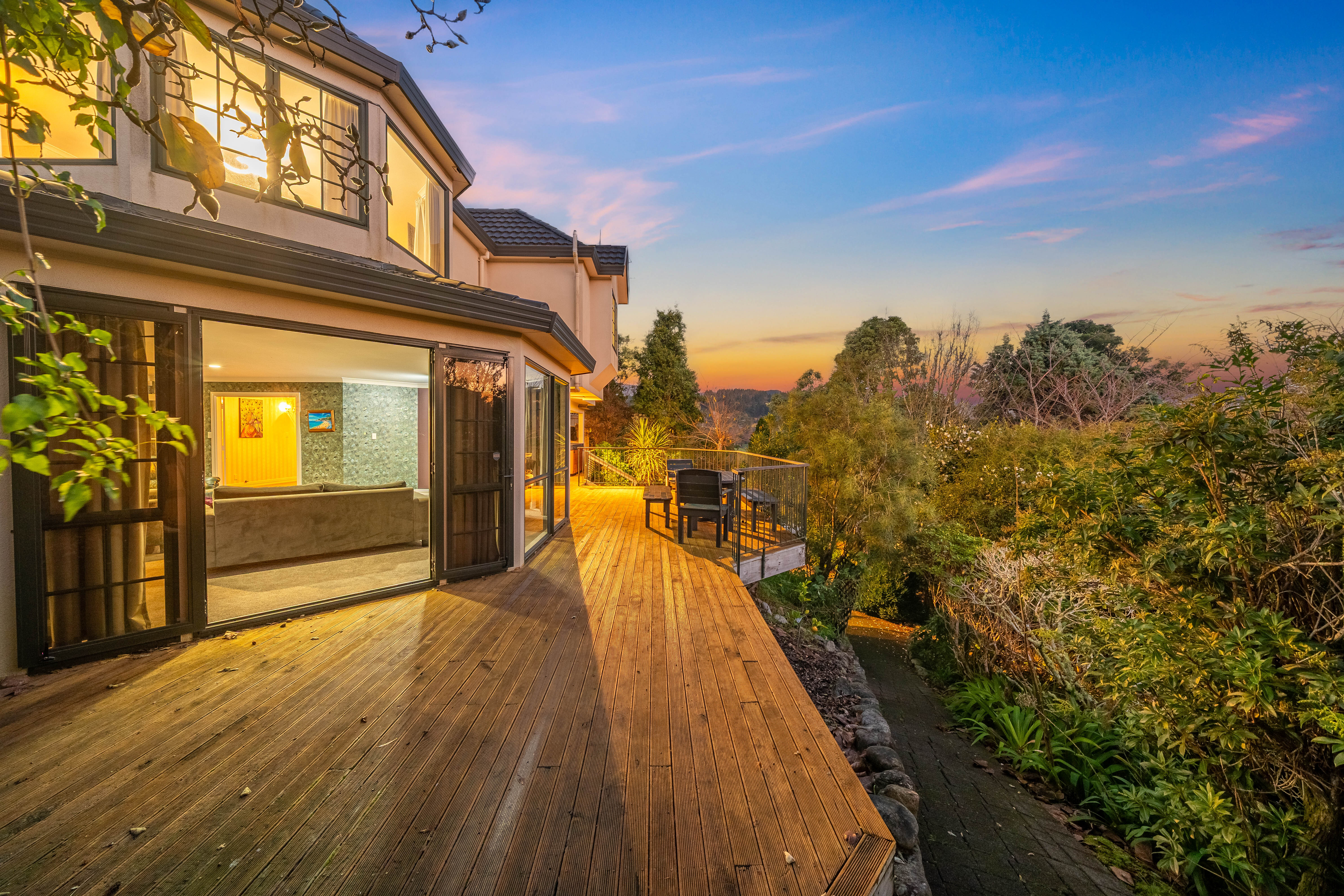  29 Clearwater Terrace, Brown Owl, Upper Hutt - 物件實景