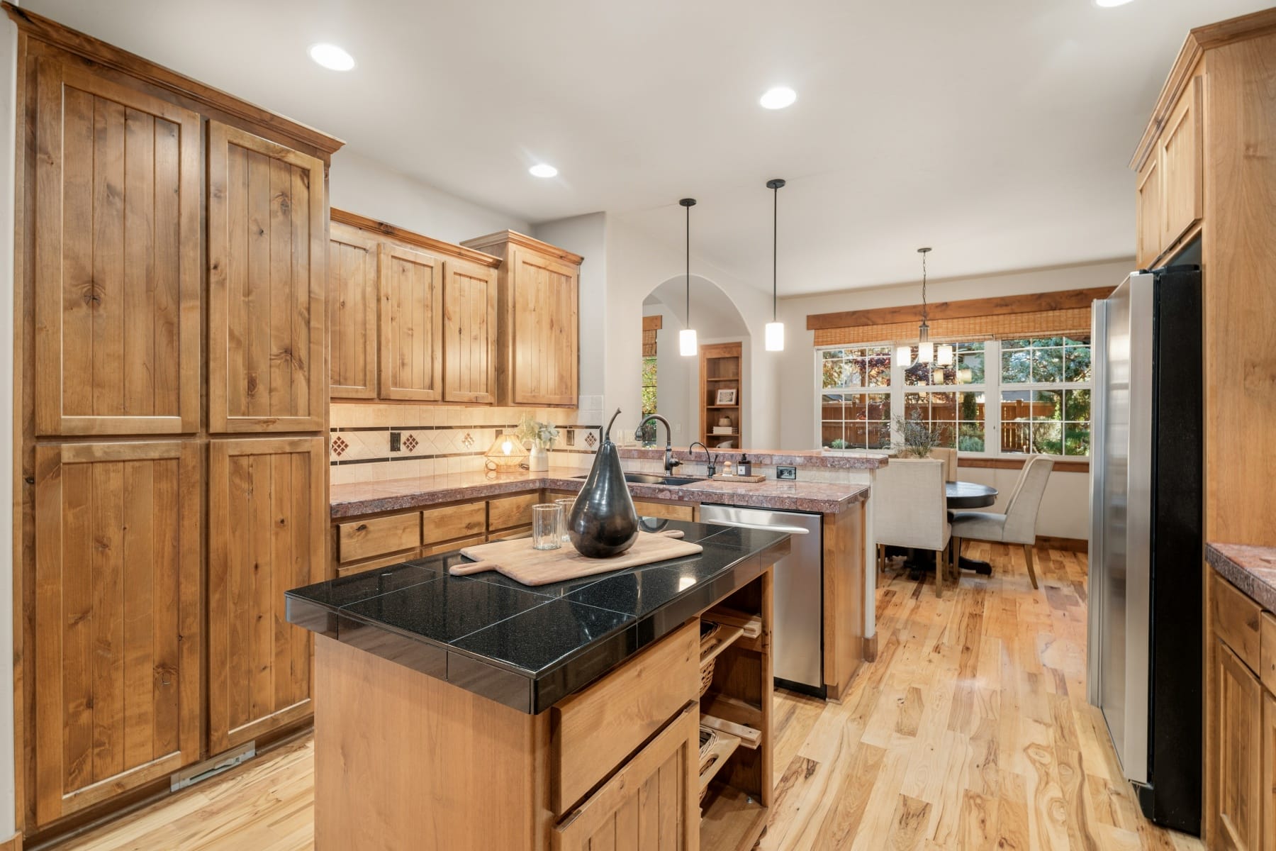  861 NW Yosemite Drive Bend, OR 97703 - 物件實景
