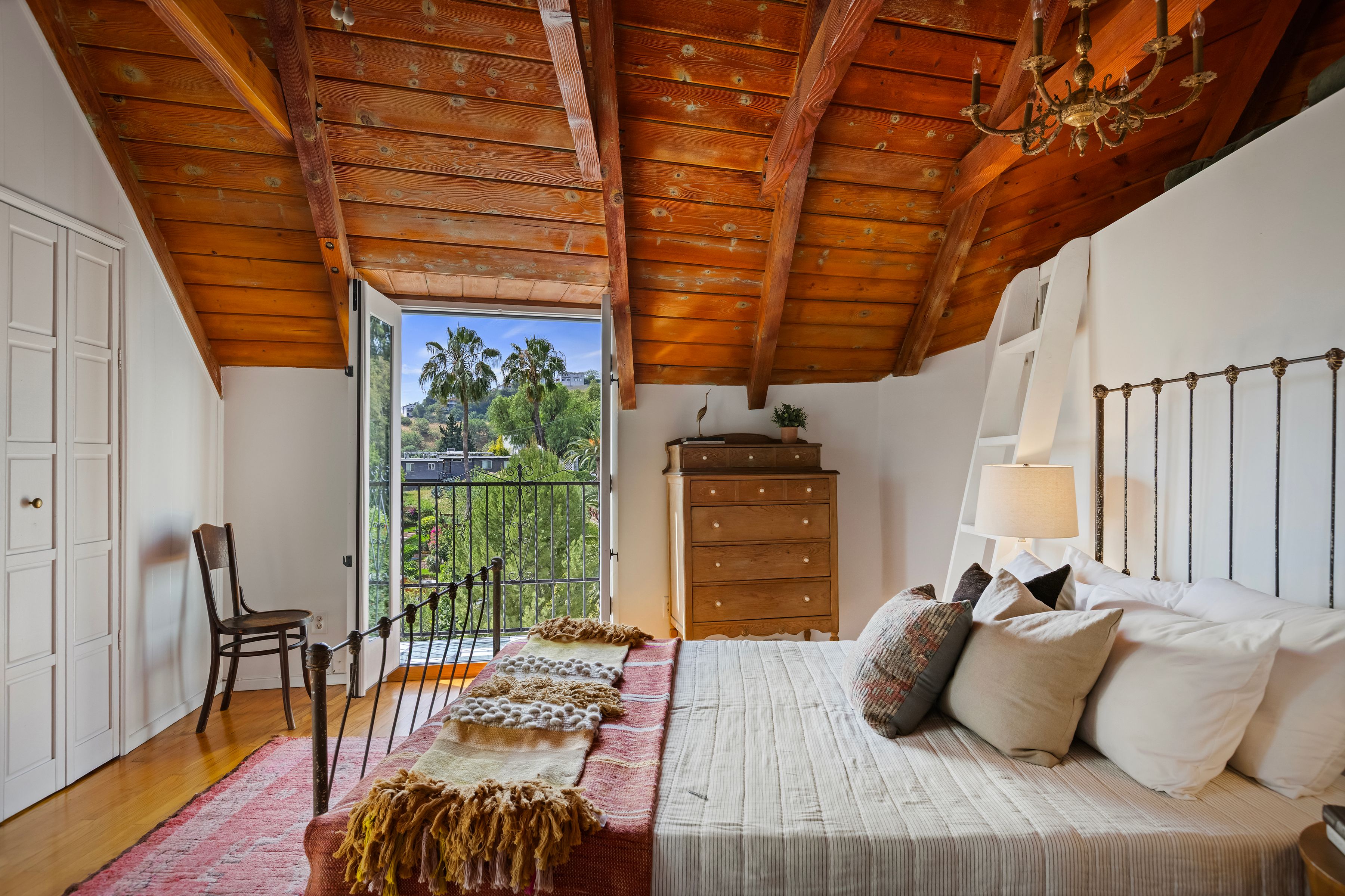  A Storybook Compound - 物件實景