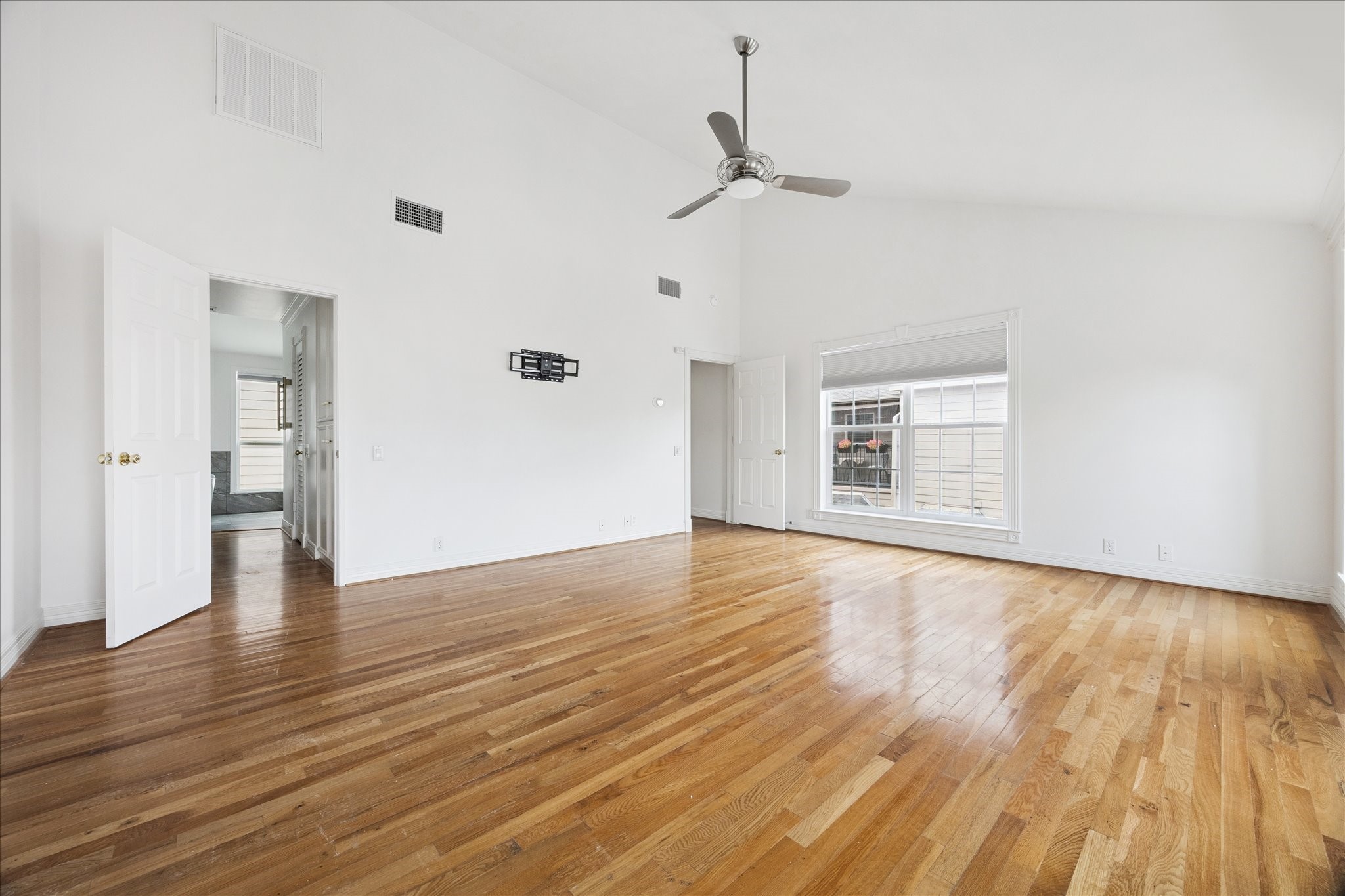  2506 Van Buren Street - 物件實景