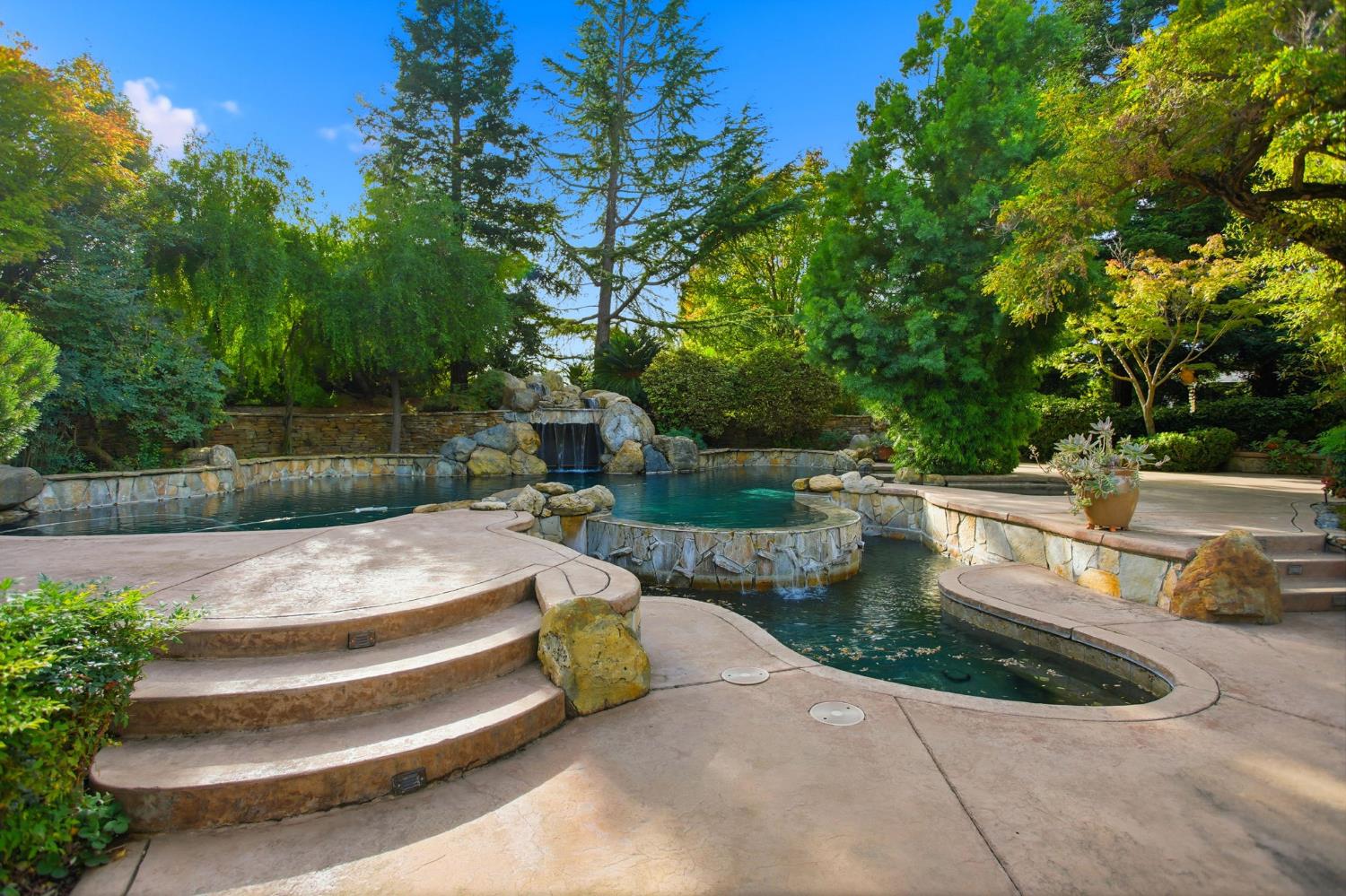 Roseville, California, 95747, United States, 4 Bedrooms Bedrooms, ,4 BathroomsBathrooms,Residential,For Sale,1988108