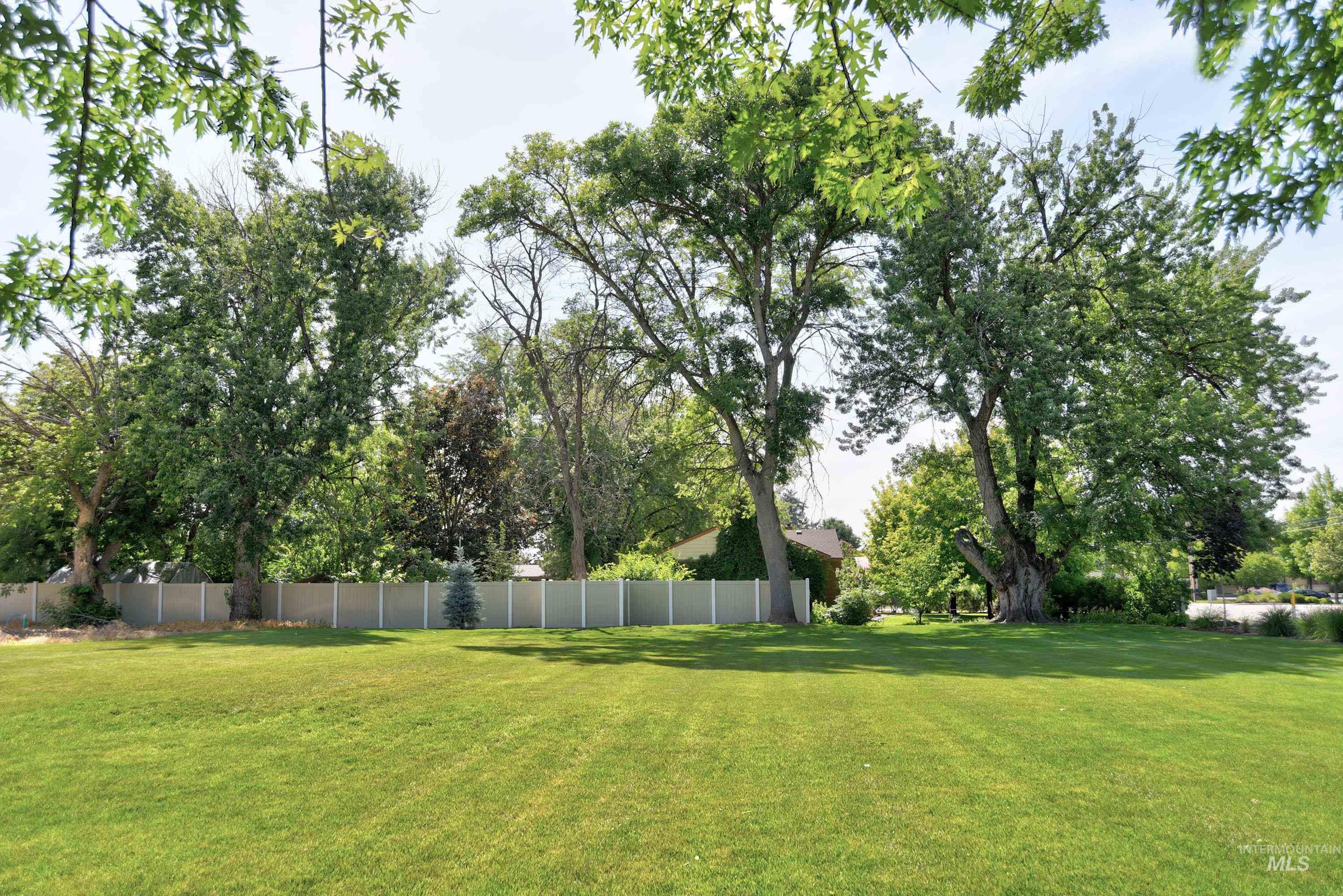 Meridian, Idaho, 83642-2597, United States, 3 Bedrooms Bedrooms, ,Residential,For Sale,1984862