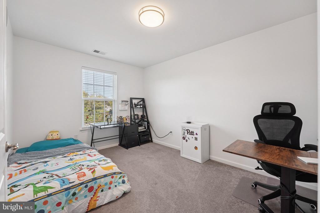 Hatfield, Pennsylvania, 19440, United States, 3 Bedrooms Bedrooms, ,3 BathroomsBathrooms,Residential,For Sale,1968858