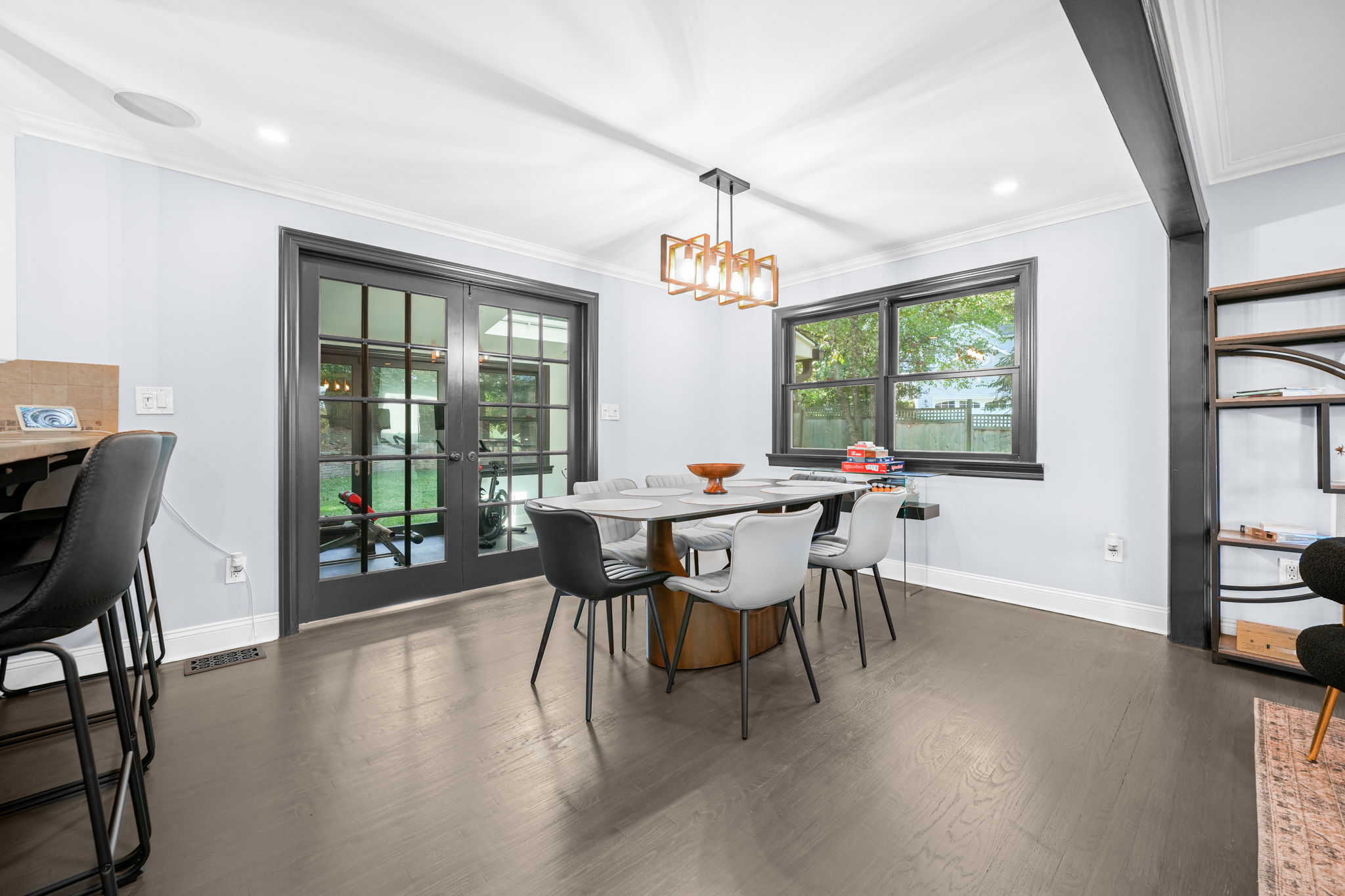 Caldwell Borough, New Jersey, 07006, United States, 3 Bedrooms Bedrooms, ,4 BathroomsBathrooms,Residential,For Sale,1982929