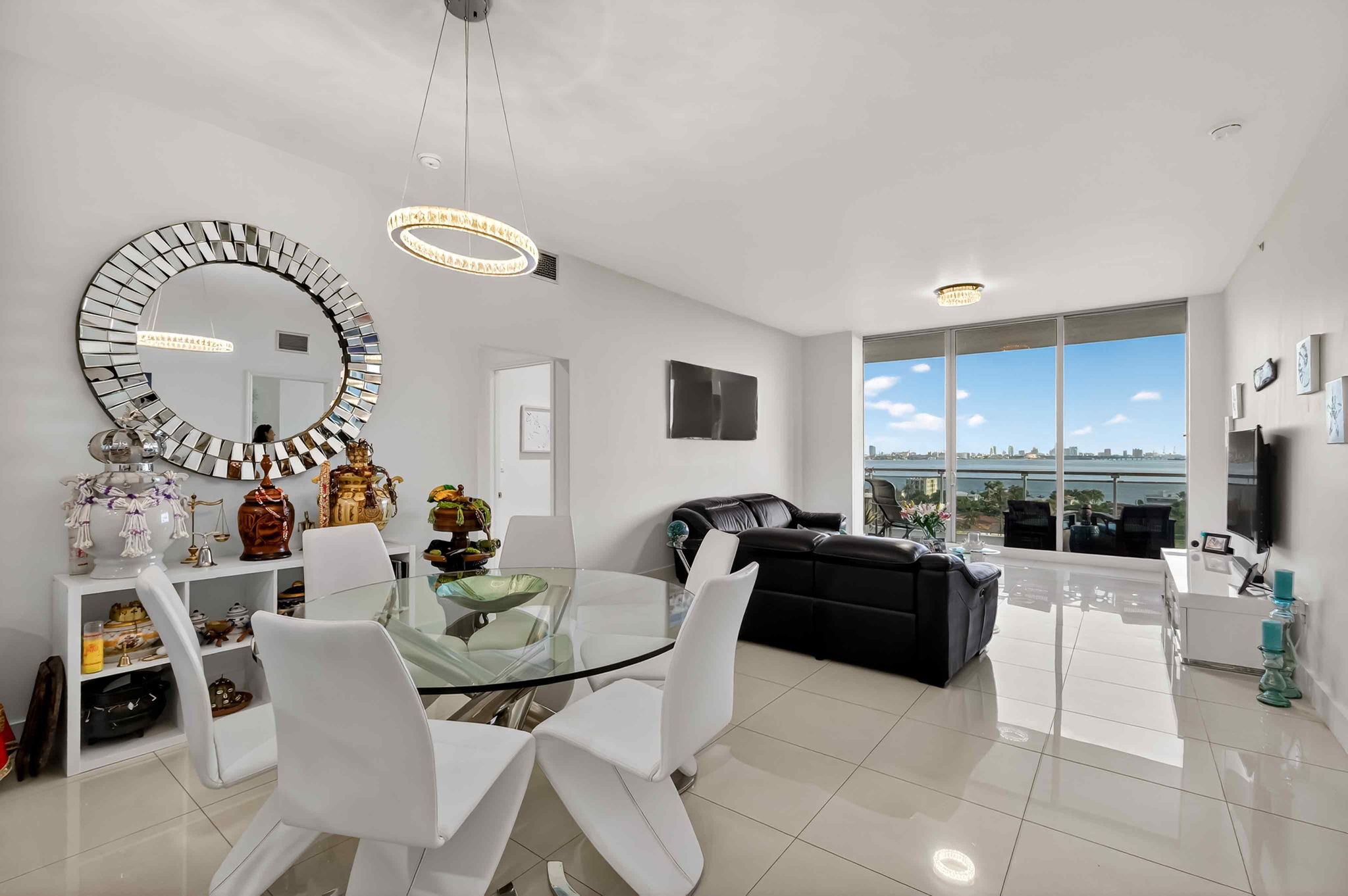  7901 S Hispanola Ave, North Bay Village, FL, 33141 - 物件實景