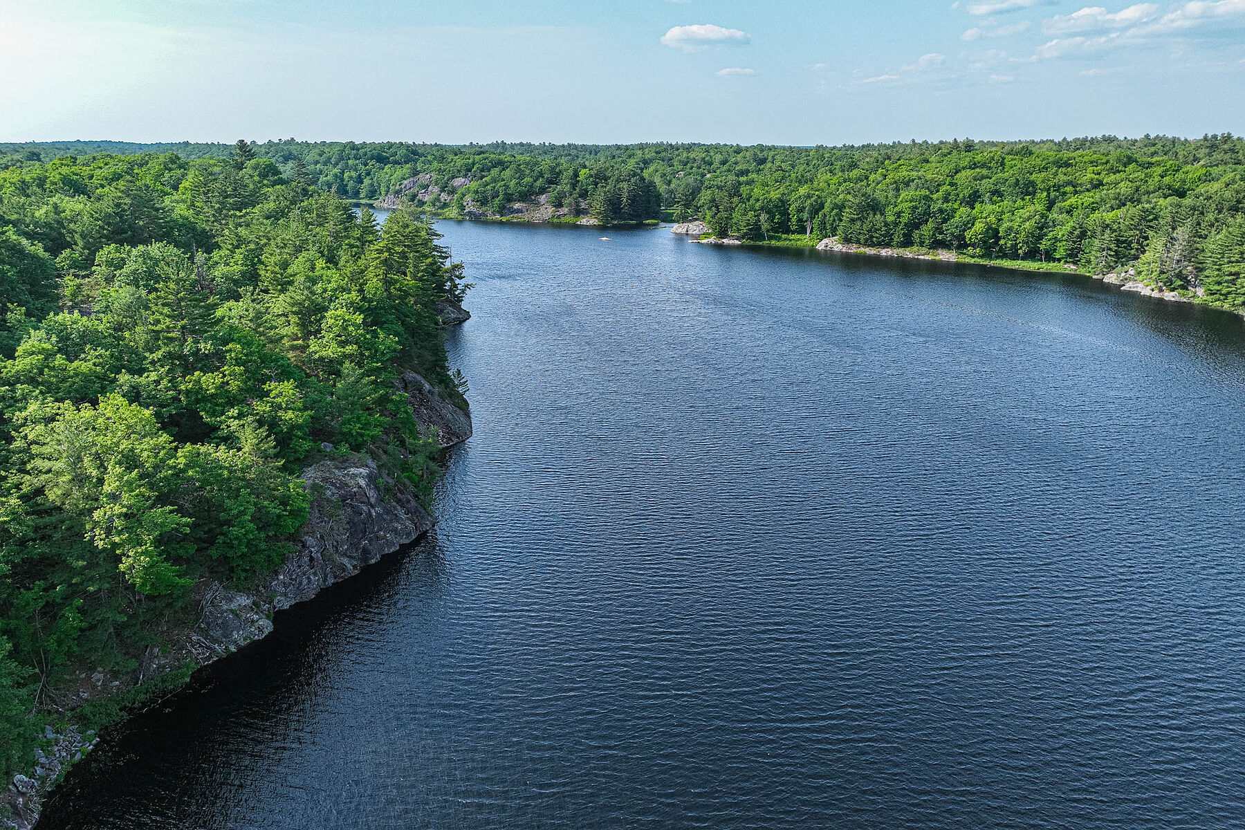  Kahshe Lake Legacy Lands - 物件實景