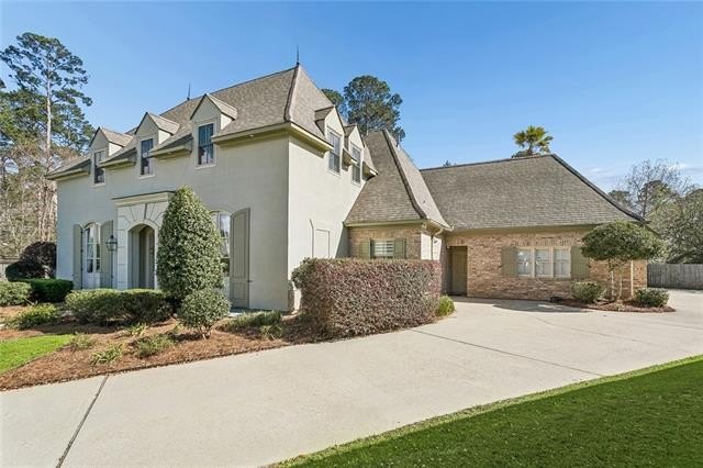 Mandeville, Louisiana, 70471, United States, 5 Bedrooms Bedrooms, ,6 BathroomsBathrooms,Residential,For Sale,2025079