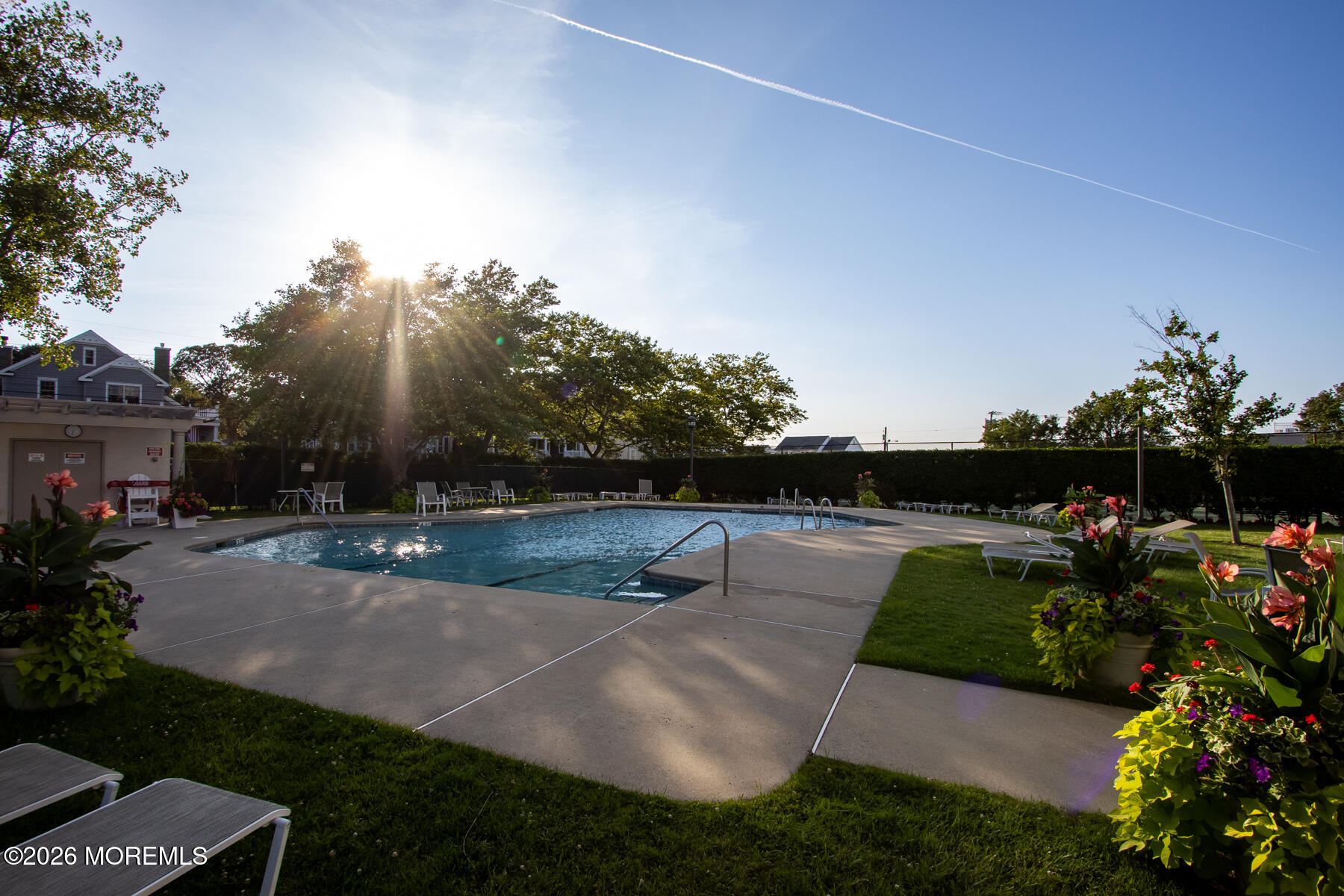 Monmouth Beach, New Jersey, 07750, United States, 2 Bedrooms Bedrooms, ,2 BathroomsBathrooms,Residential,For Sale,2025905