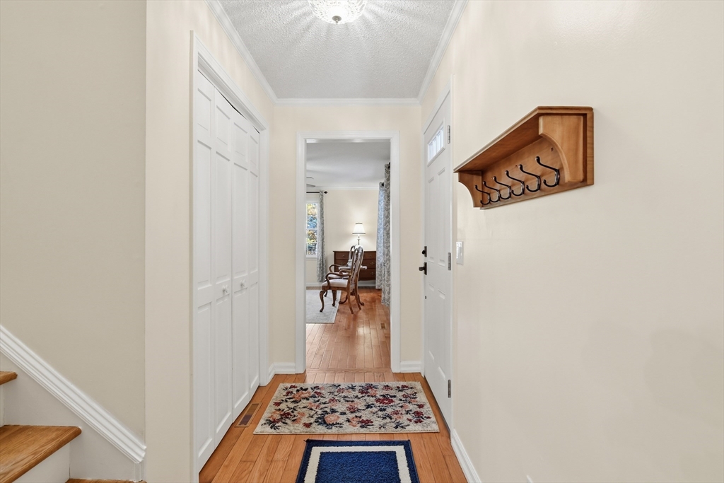 Monson, Massachusetts, 01057, United States, 4 Bedrooms Bedrooms, ,3 BathroomsBathrooms,Residential,For Sale,1969322