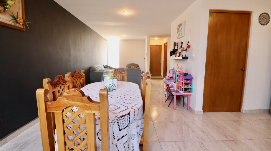 Morelia, Michoacán de Ocampo, 58200, Mexico, 3 Bedrooms Bedrooms, ,2 BathroomsBathrooms,Residential,For Sale,2000859