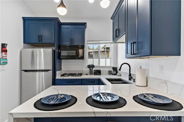 Torrance, California, 90501, United States, 3 Bedrooms Bedrooms, ,2 BathroomsBathrooms,Residential,For Sale,2006041