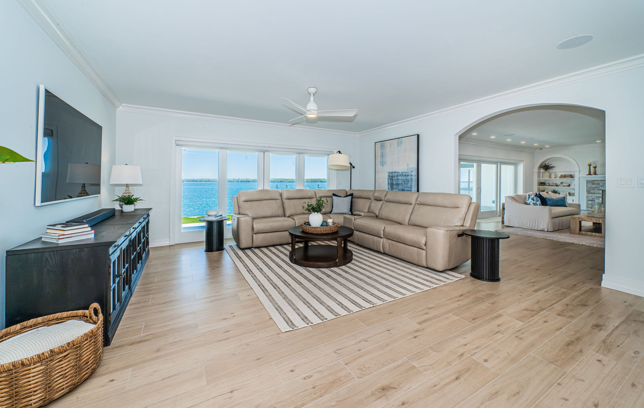 St Petersburg, Florida, 33715, United States, 4 Bedrooms Bedrooms, ,6 BathroomsBathrooms,Residential,For Sale,1978713