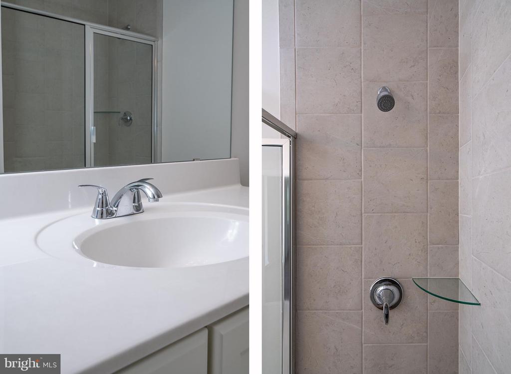 Woodbridge, Virginia, 22191, United States, 3 Bedrooms Bedrooms, ,4 BathroomsBathrooms,Residential,For Sale,1984247