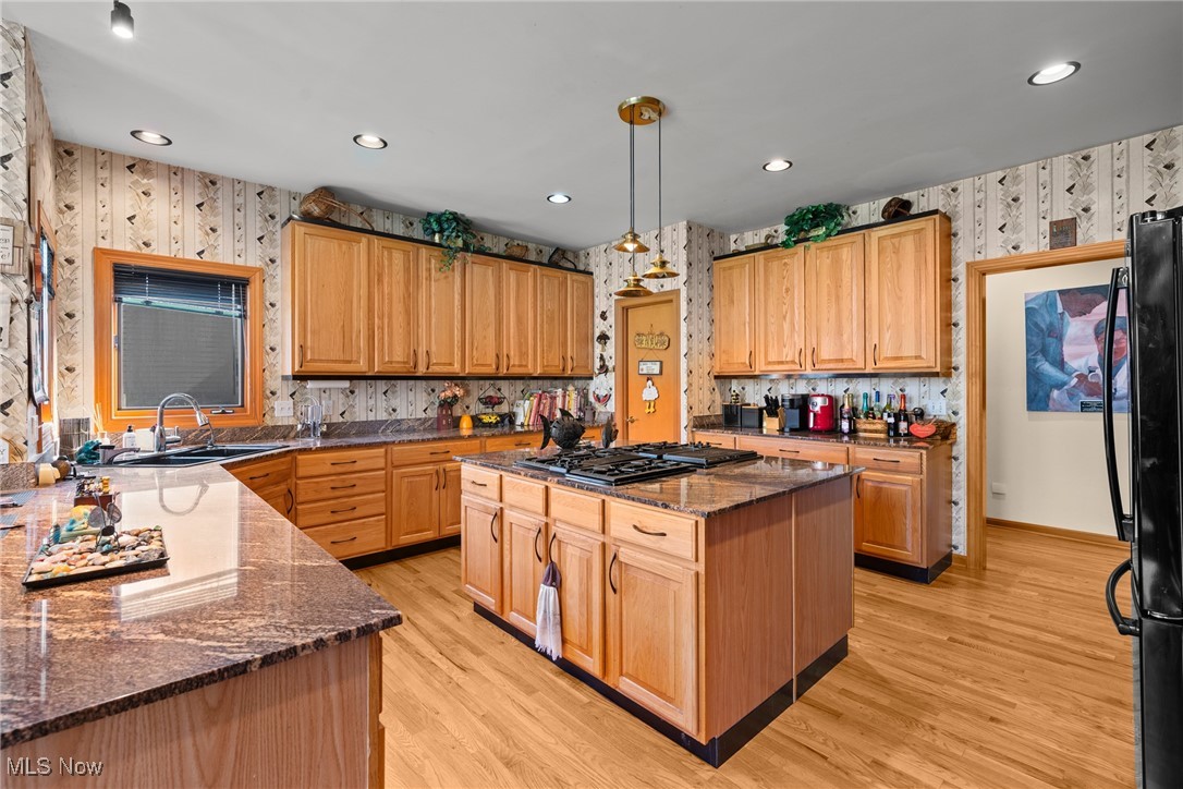 Pepper Pike, Ohio, 44124, United States, 5 Bedrooms Bedrooms, ,6 BathroomsBathrooms,Residential,For Sale,1943253