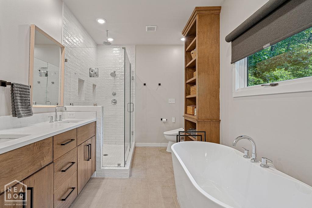 Jonesboro, Arkansas, 72404, United States, ,4 BathroomsBathrooms,Residential,For Sale,1982886