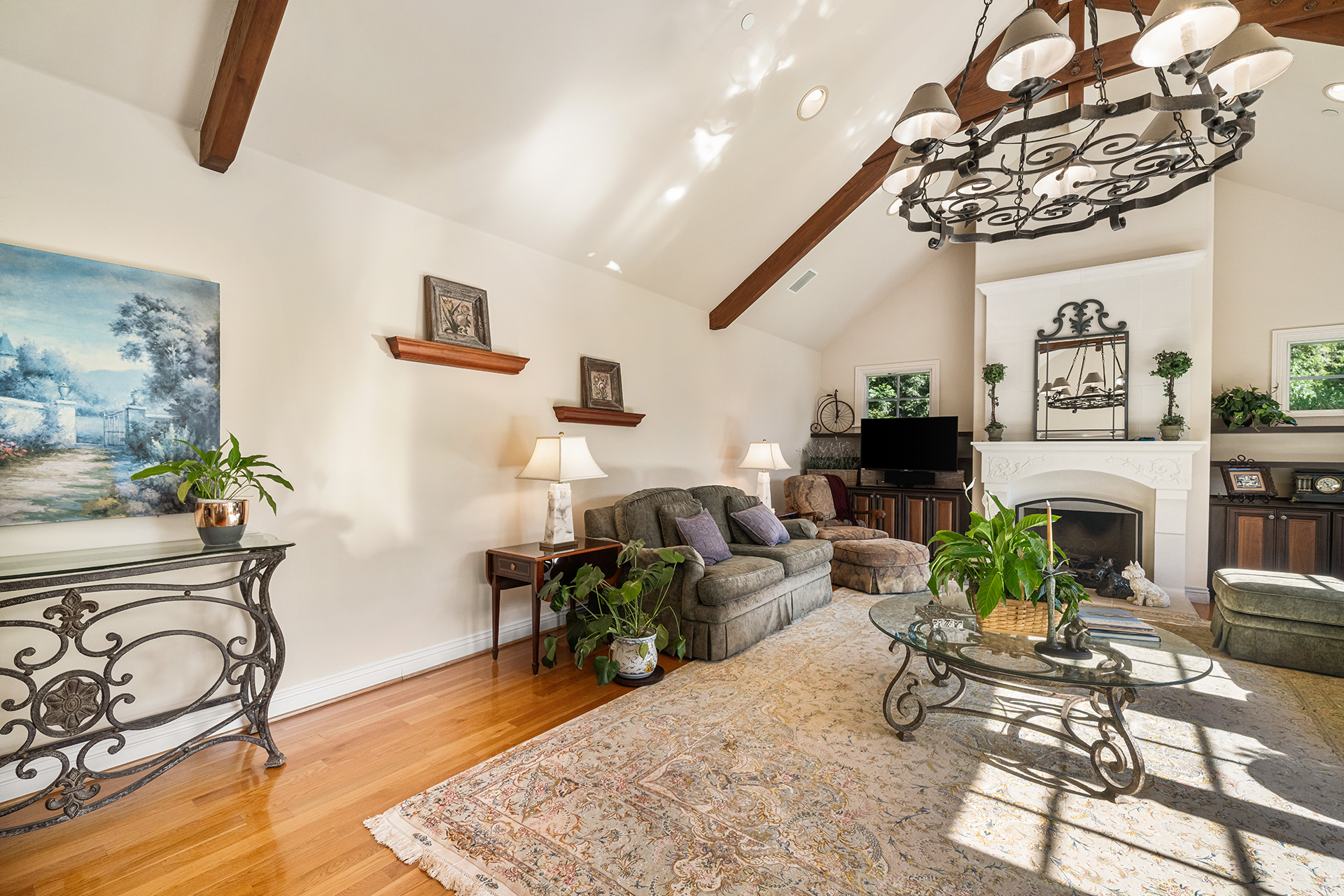  Stunning Saratoga Estate on Expansive Private Grounds - 物件實景