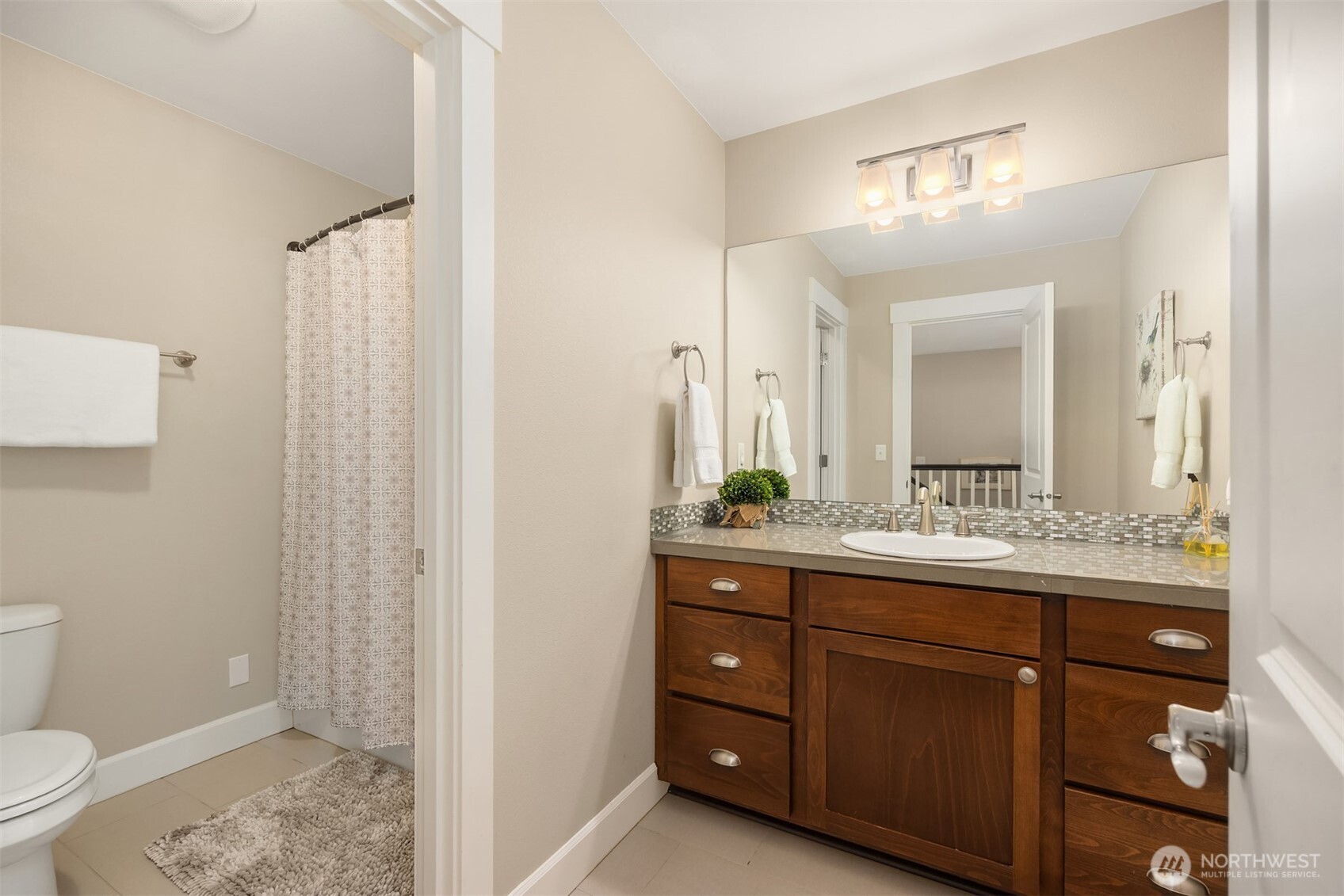 Bainbridge Island, Washington, 98110, United States, 3 Bedrooms Bedrooms, ,3 BathroomsBathrooms,Residential,For Sale,1787323