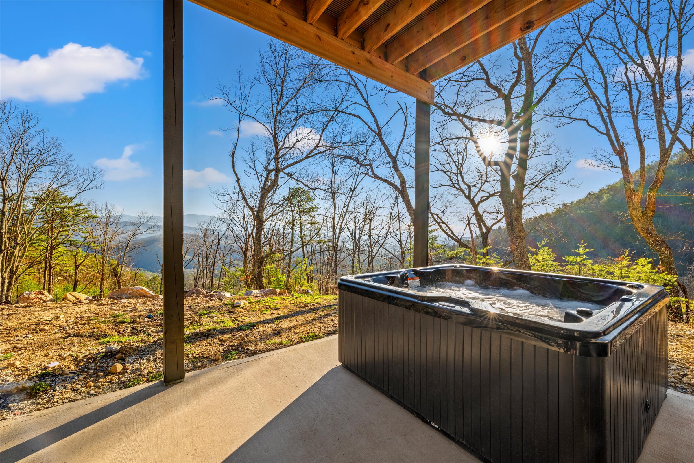 Sevierville, Tennessee, 37876, United States, 5 Bedrooms Bedrooms, ,6 BathroomsBathrooms,Residential,For Sale,1975935