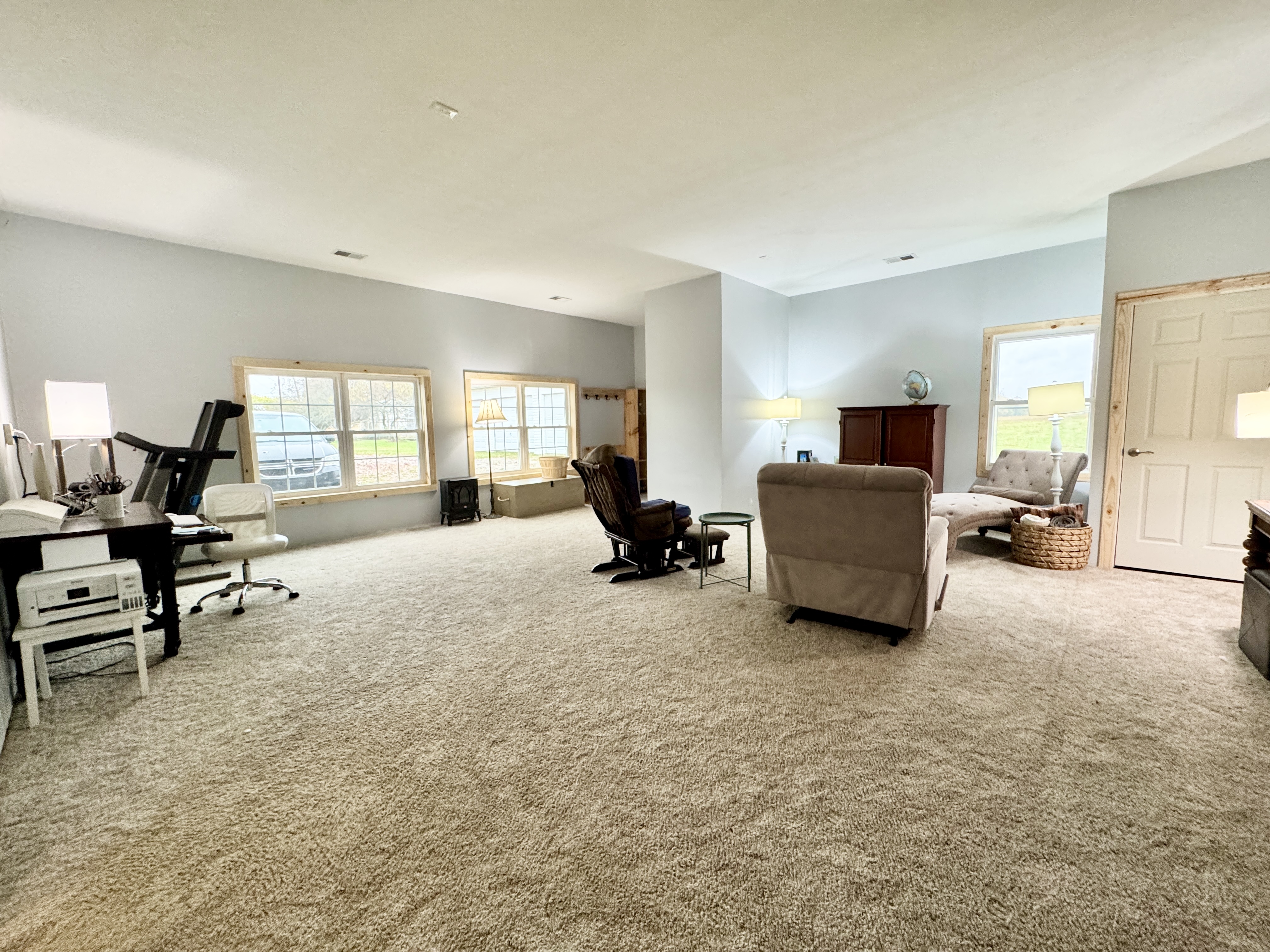 Hillsboro, Kentucky, 41049, United States, 3 Bedrooms Bedrooms, ,3 BathroomsBathrooms,Residential,For Sale,1984101