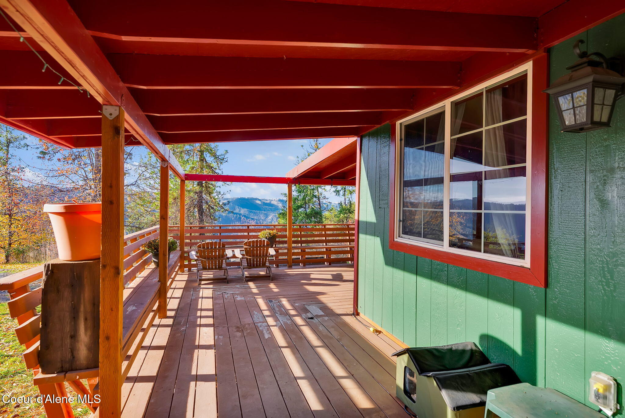 Orofino, Idaho, 83544, United States, 4 Bedrooms Bedrooms, ,Residential,For Sale,1991017