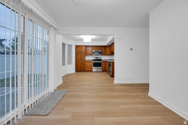 Holladay, Utah, 84117, United States, 3 Bedrooms Bedrooms, ,3 BathroomsBathrooms,Residential,For Sale,2001475