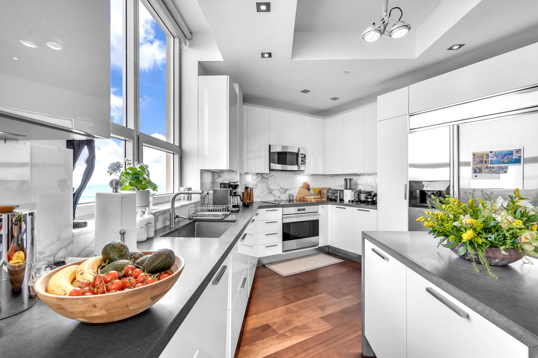  848 Brickell Key Drive LPH4401, Miami, FL, 33131 - 物件實景