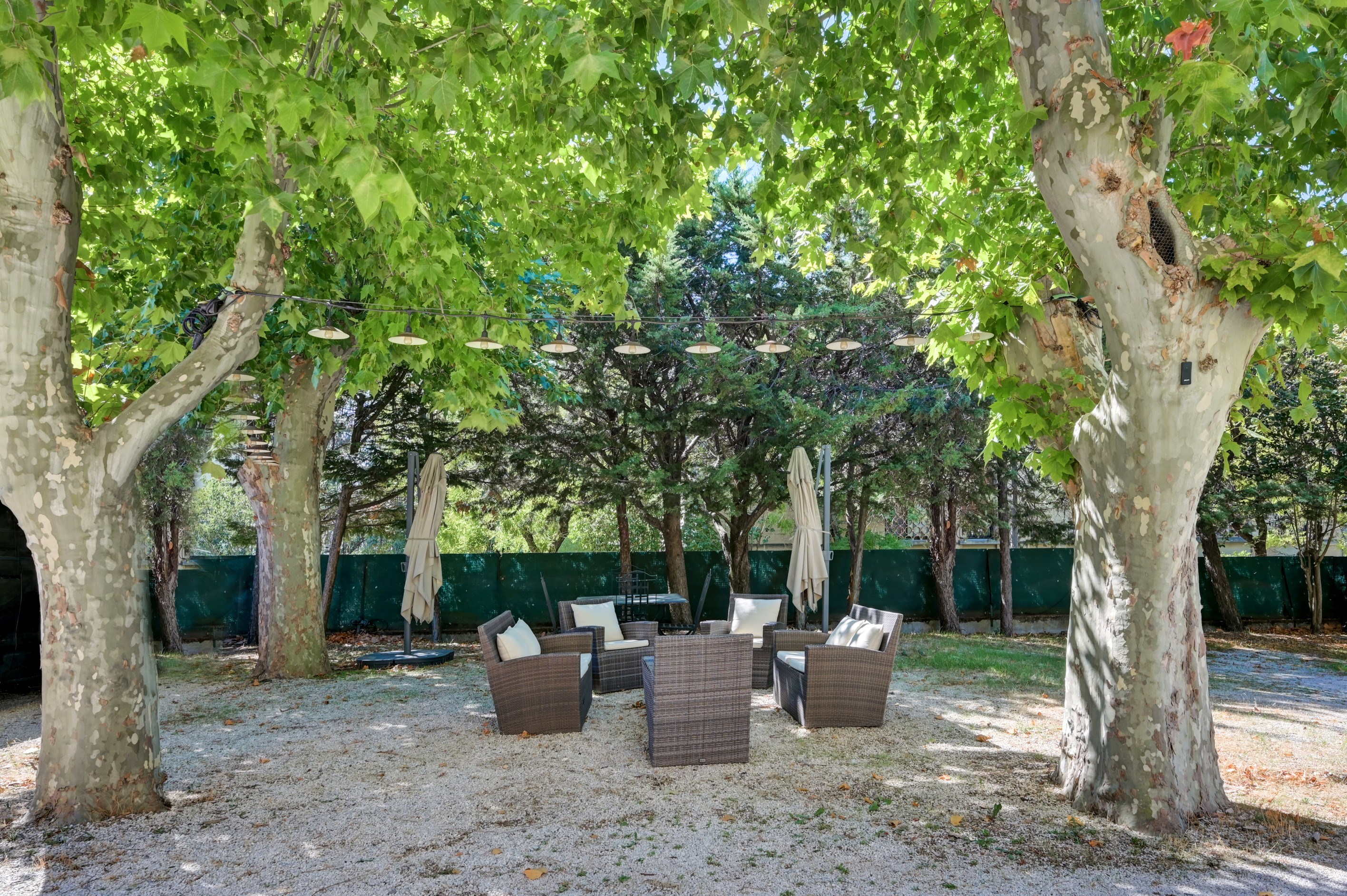  Townhouse with Outstanding Potential – Walking Distance from the Historic Centr… - 物件實景