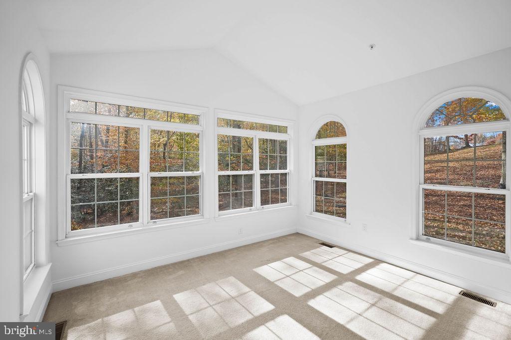 Upper Marlboro, Maryland, 20772, United States, 5 Bedrooms Bedrooms, ,4 BathroomsBathrooms,Residential,For Sale,1988890