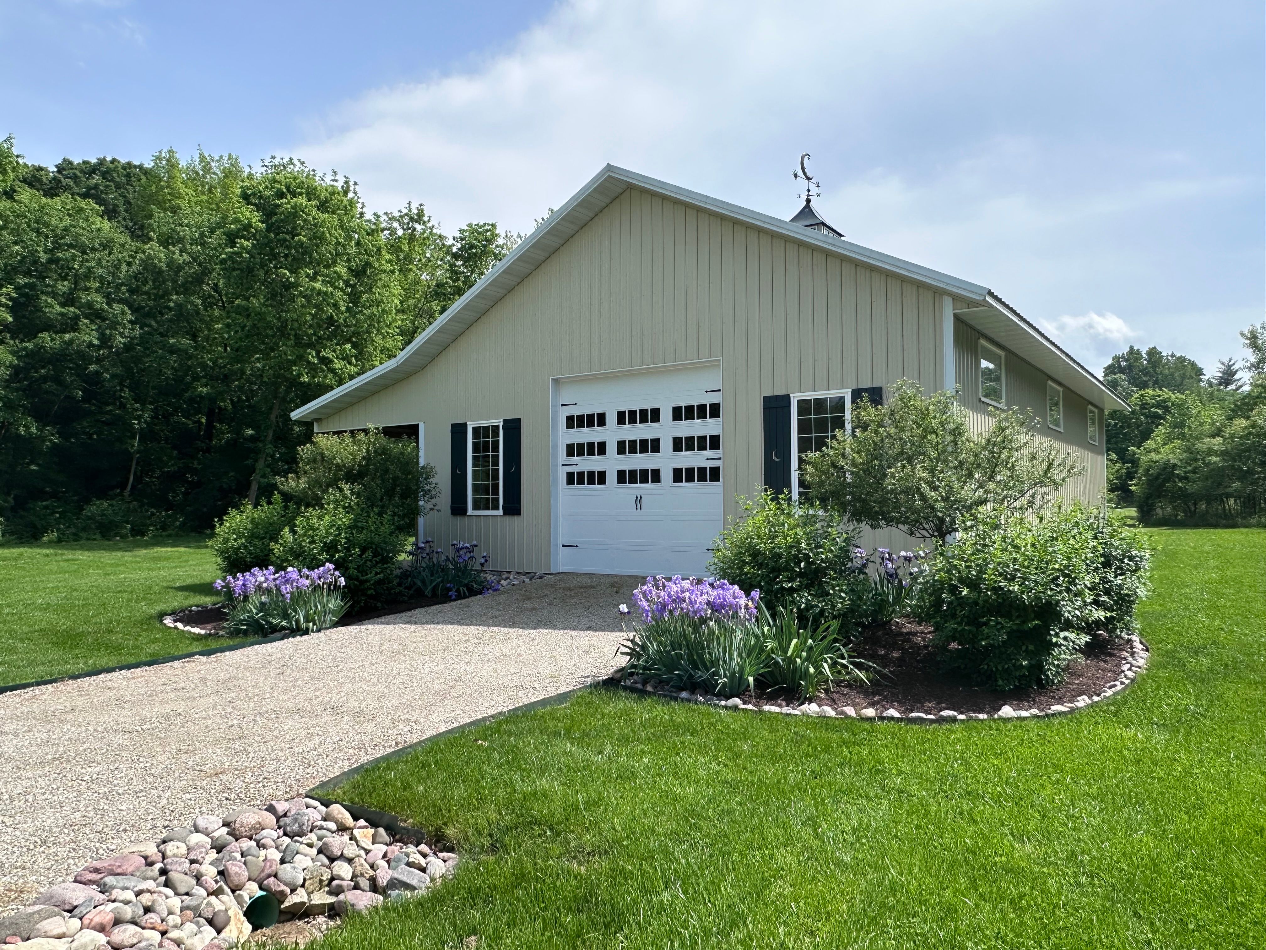  Exceptional 10-Acre Equestrian Retreat with Scenic Views & Modern Comforts - 物件實景
