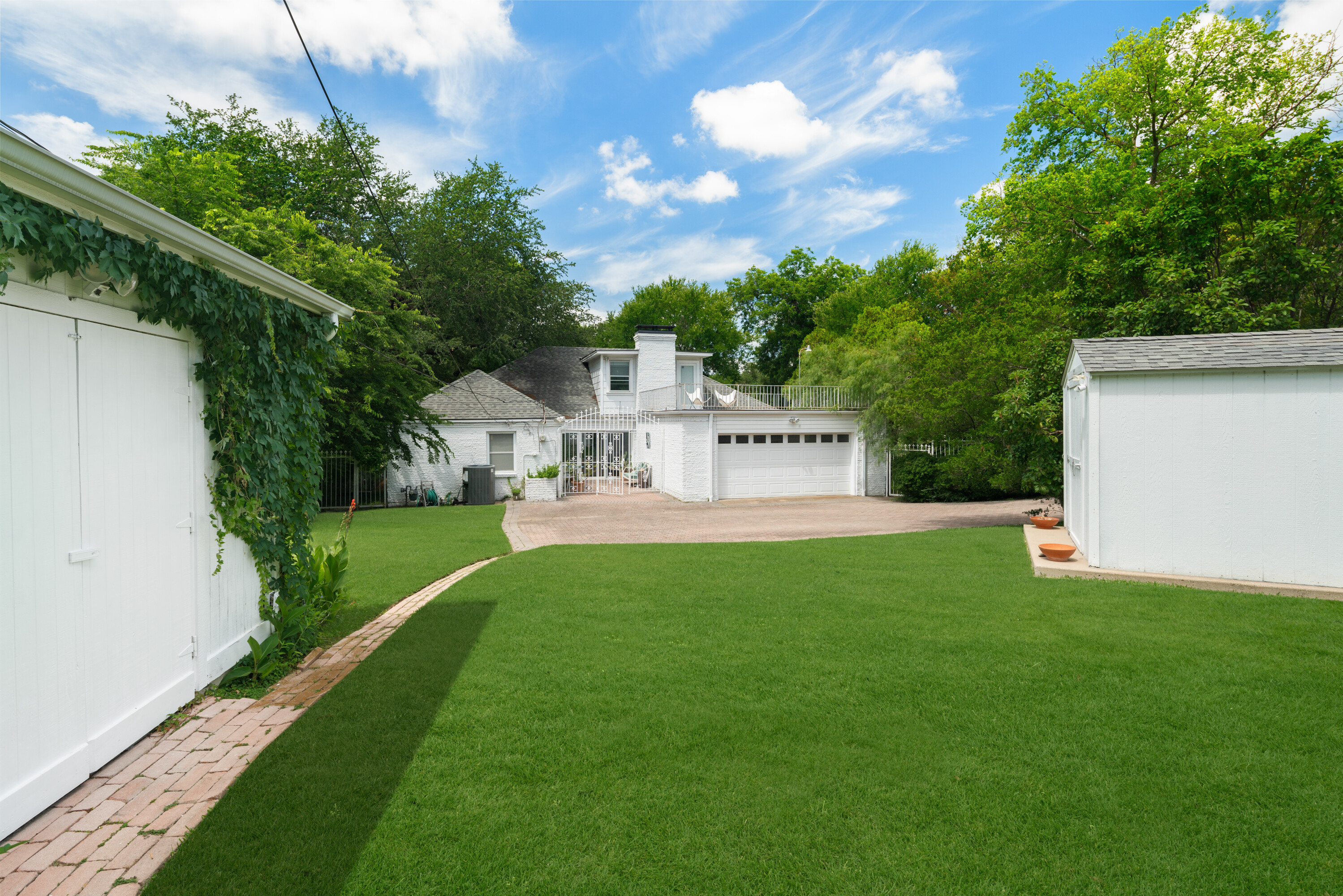  622 N. Brookside Drive - 物件實景
