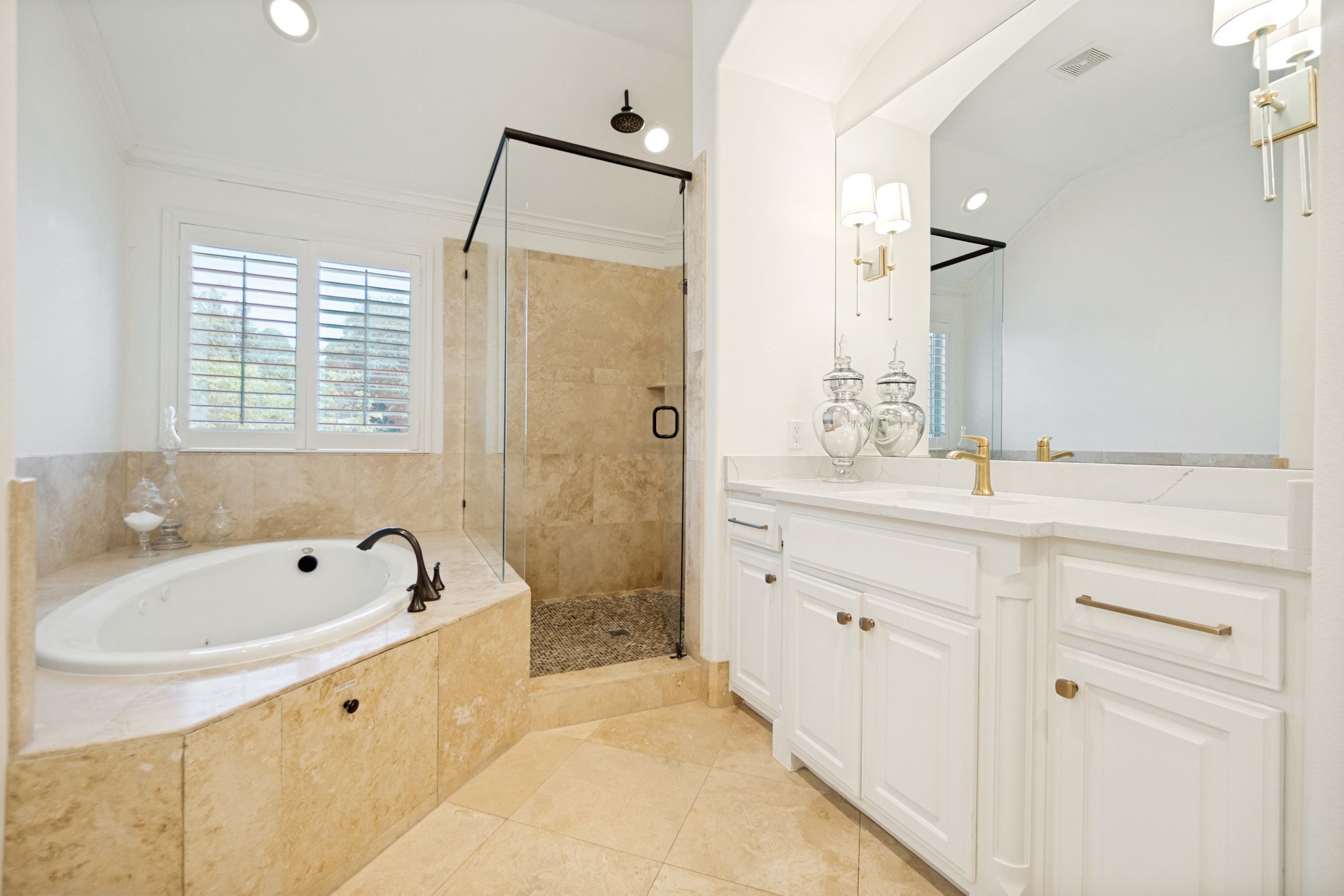  Move-in Ready SFA in Desirable Preston Hollow Neighborhood - 物件實景