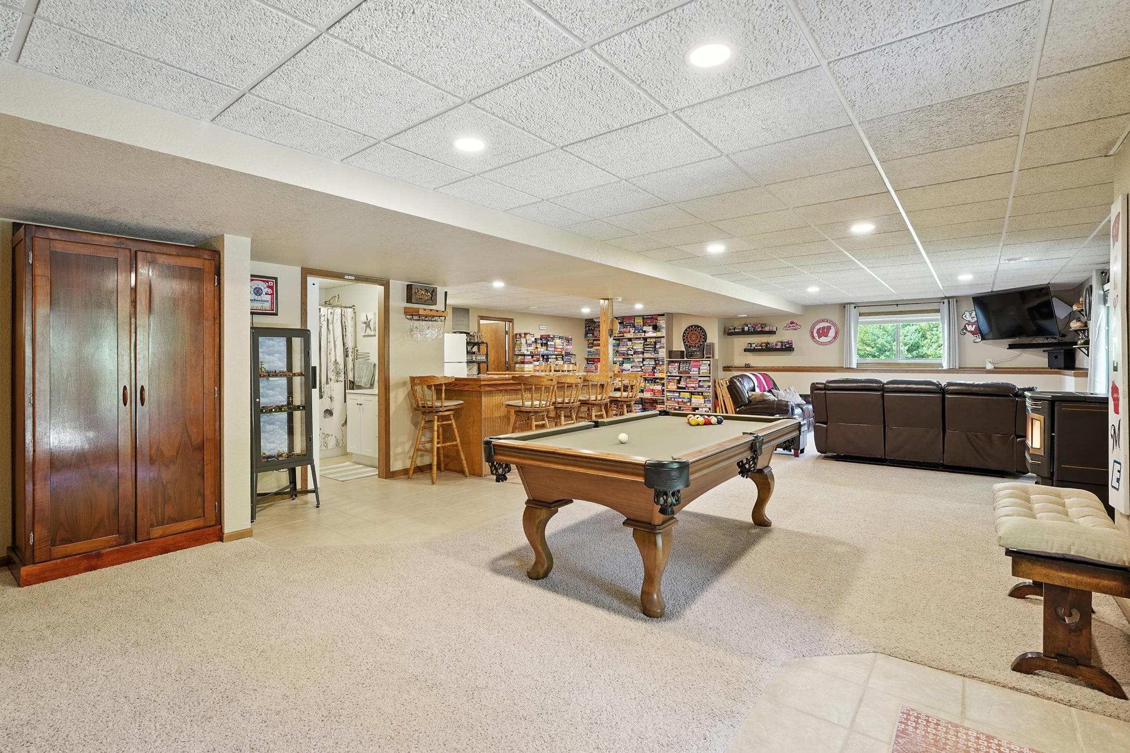 Monticello, Wisconsin, 53570-9520, United States, 4 Bedrooms Bedrooms, ,3 BathroomsBathrooms,Residential,For Sale,2005674